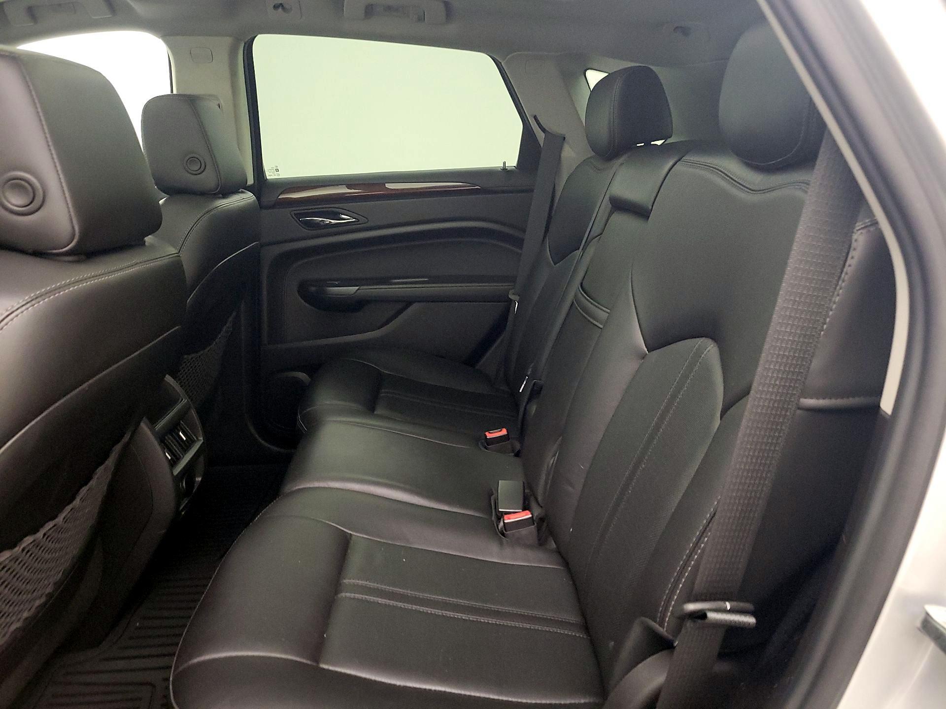 Thumbnail: 2016 Cadillac SRX - 19