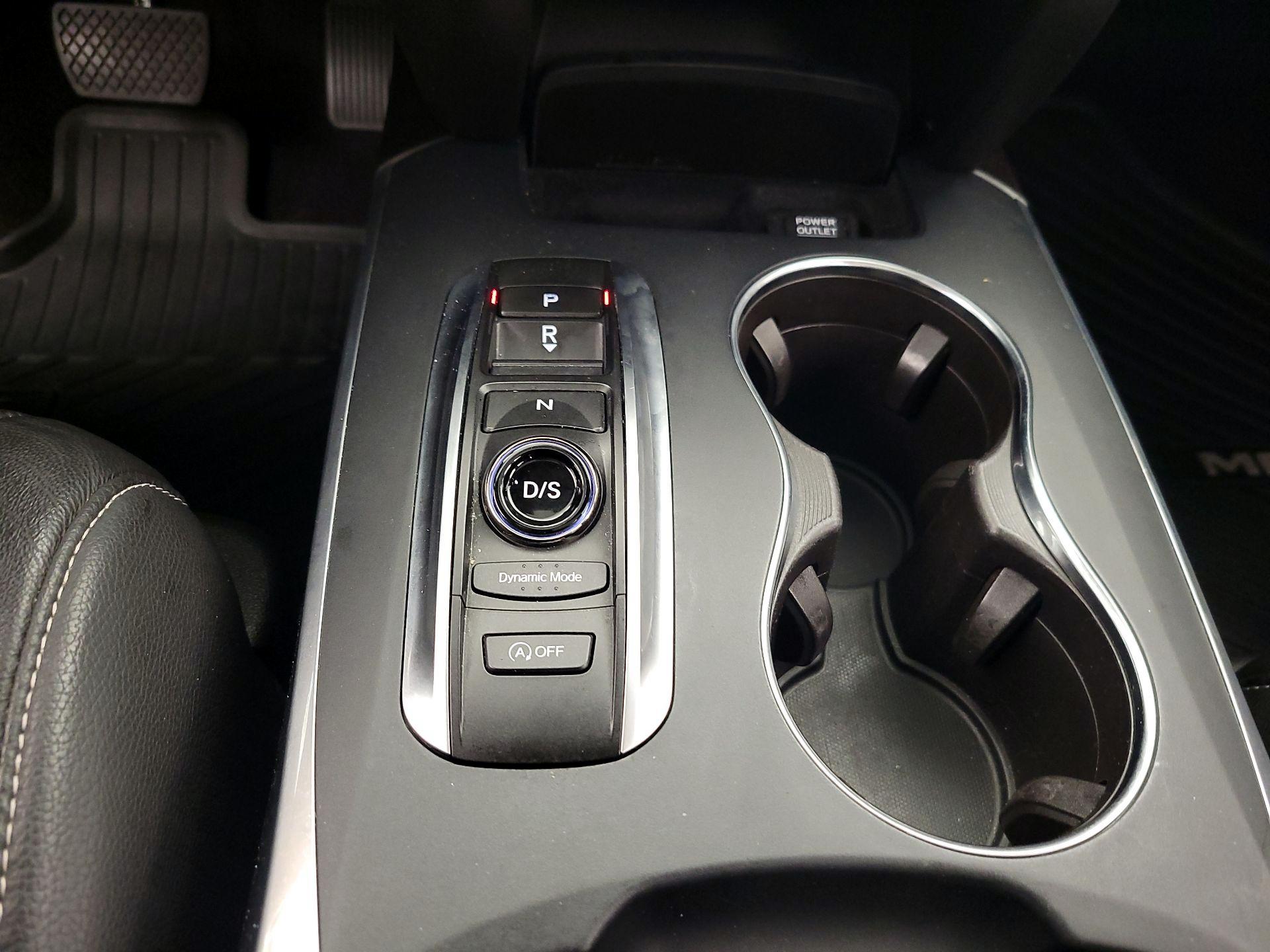 Thumbnail: 2019 Acura MDX - 18
