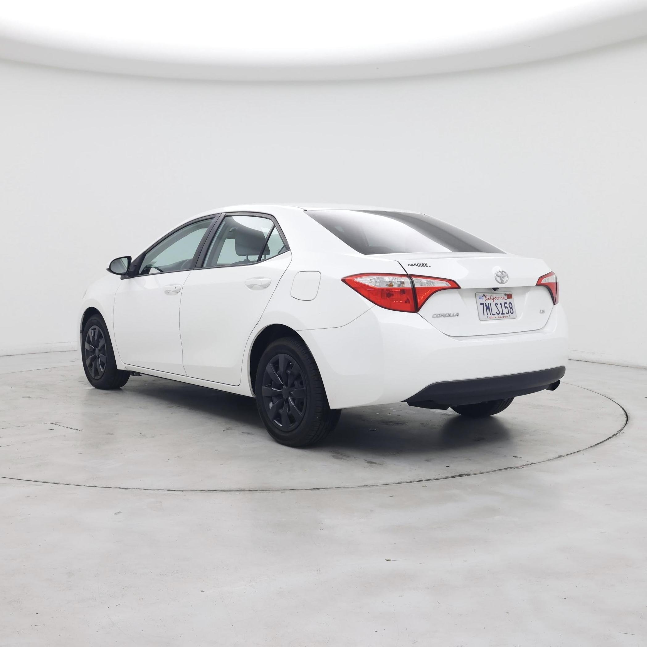 Thumbnail: 2015 Toyota Corolla - 2