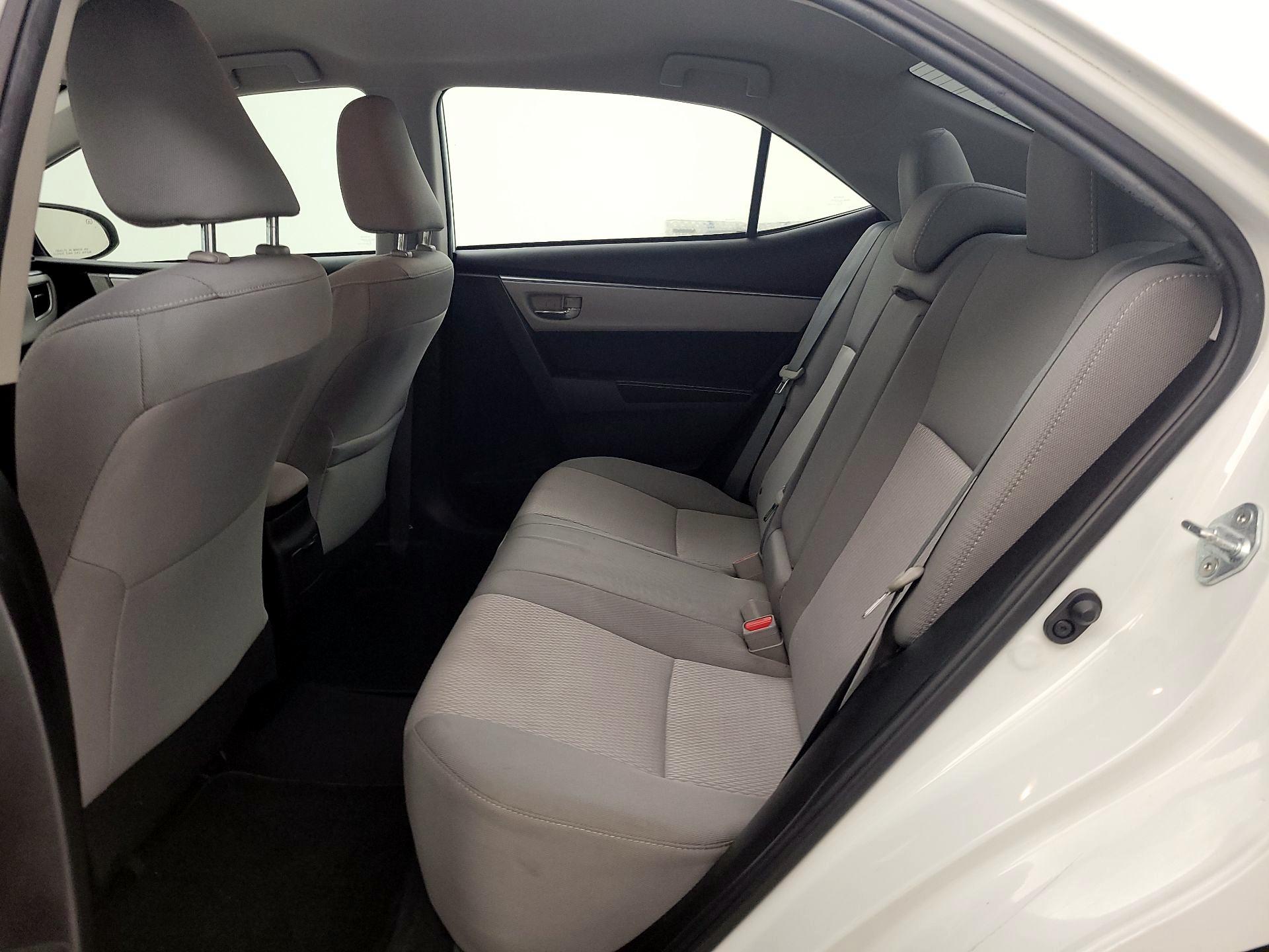 Thumbnail: 2015 Toyota Corolla - 19