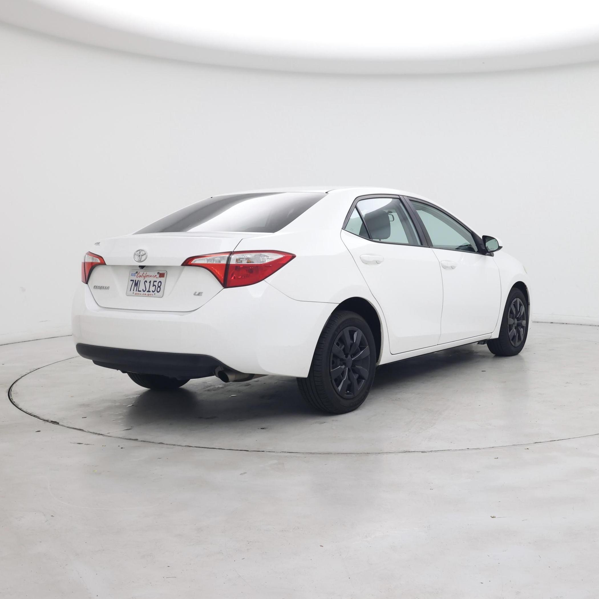 Thumbnail: 2015 Toyota Corolla - 8