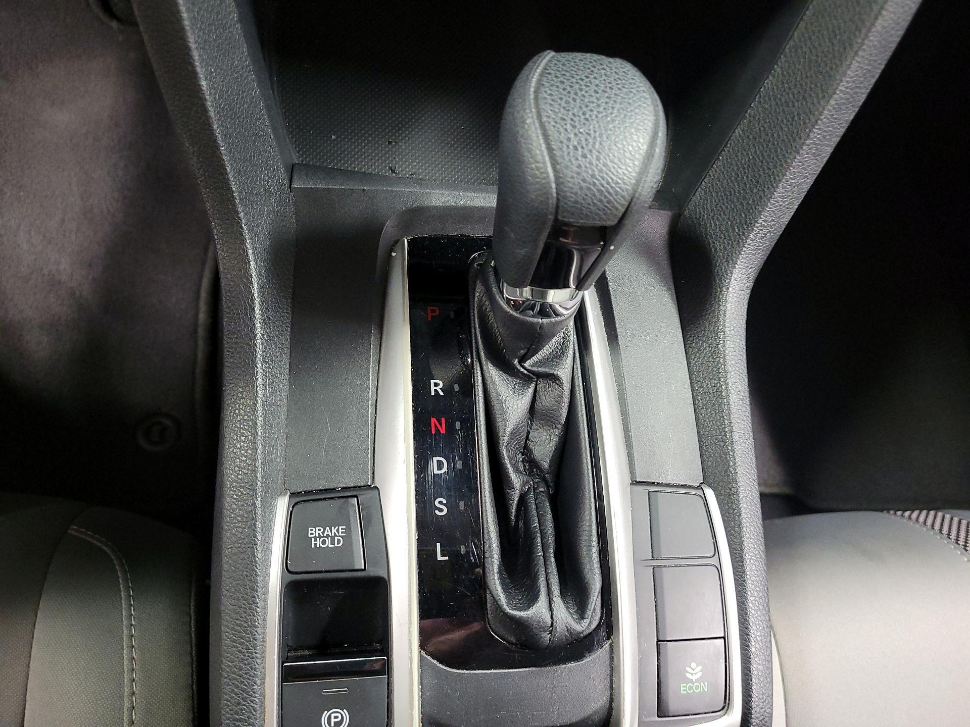 Thumbnail: 2019 Honda Civic - 15