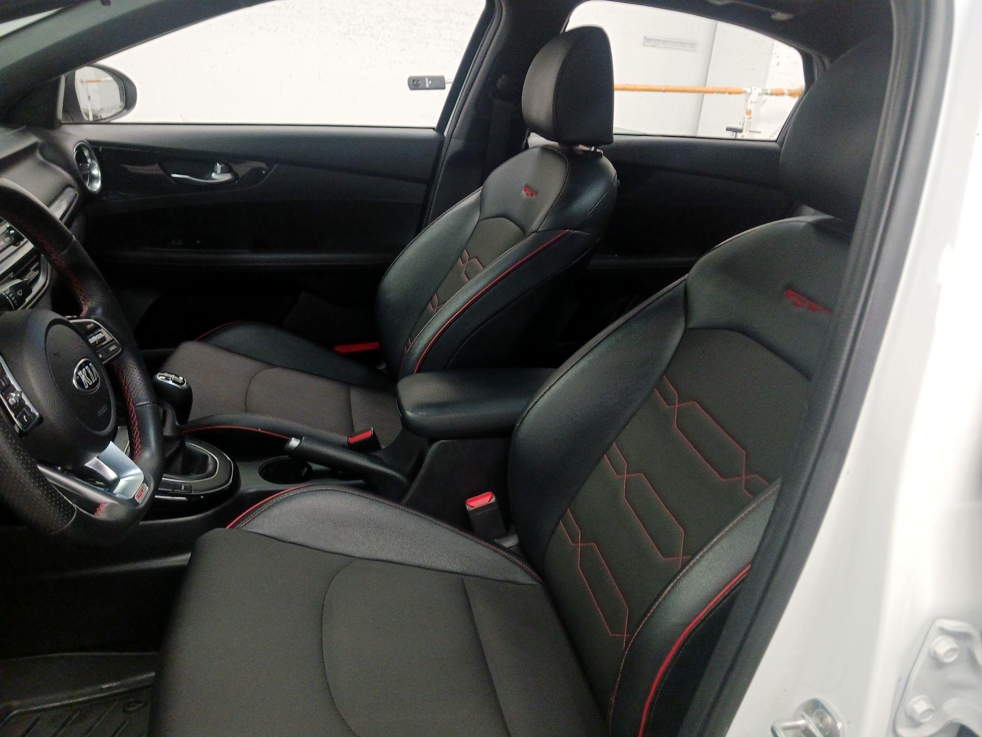 Thumbnail: 2021 Kia Forte - 9