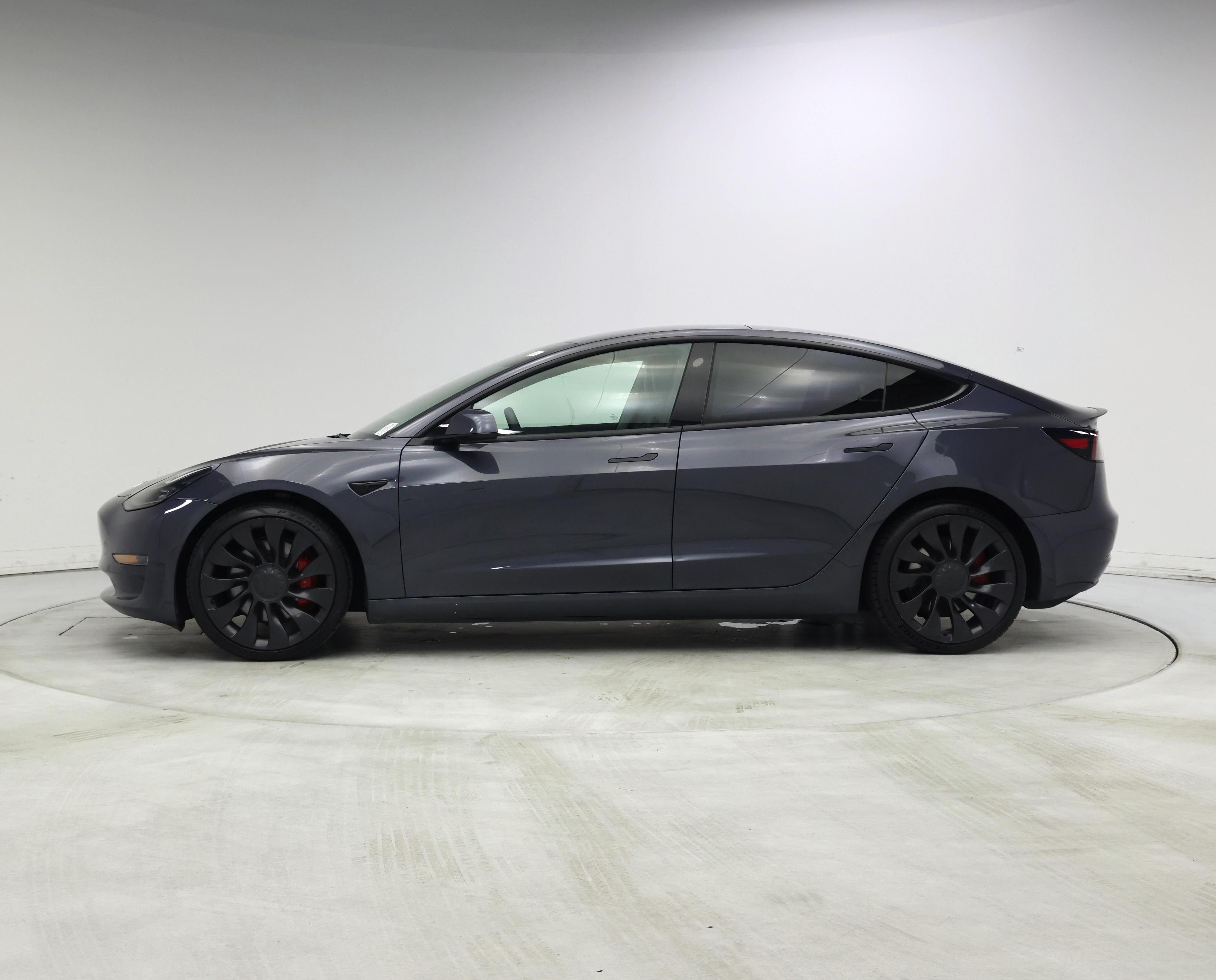 Thumbnail: 2022 Tesla Model 3 - 3