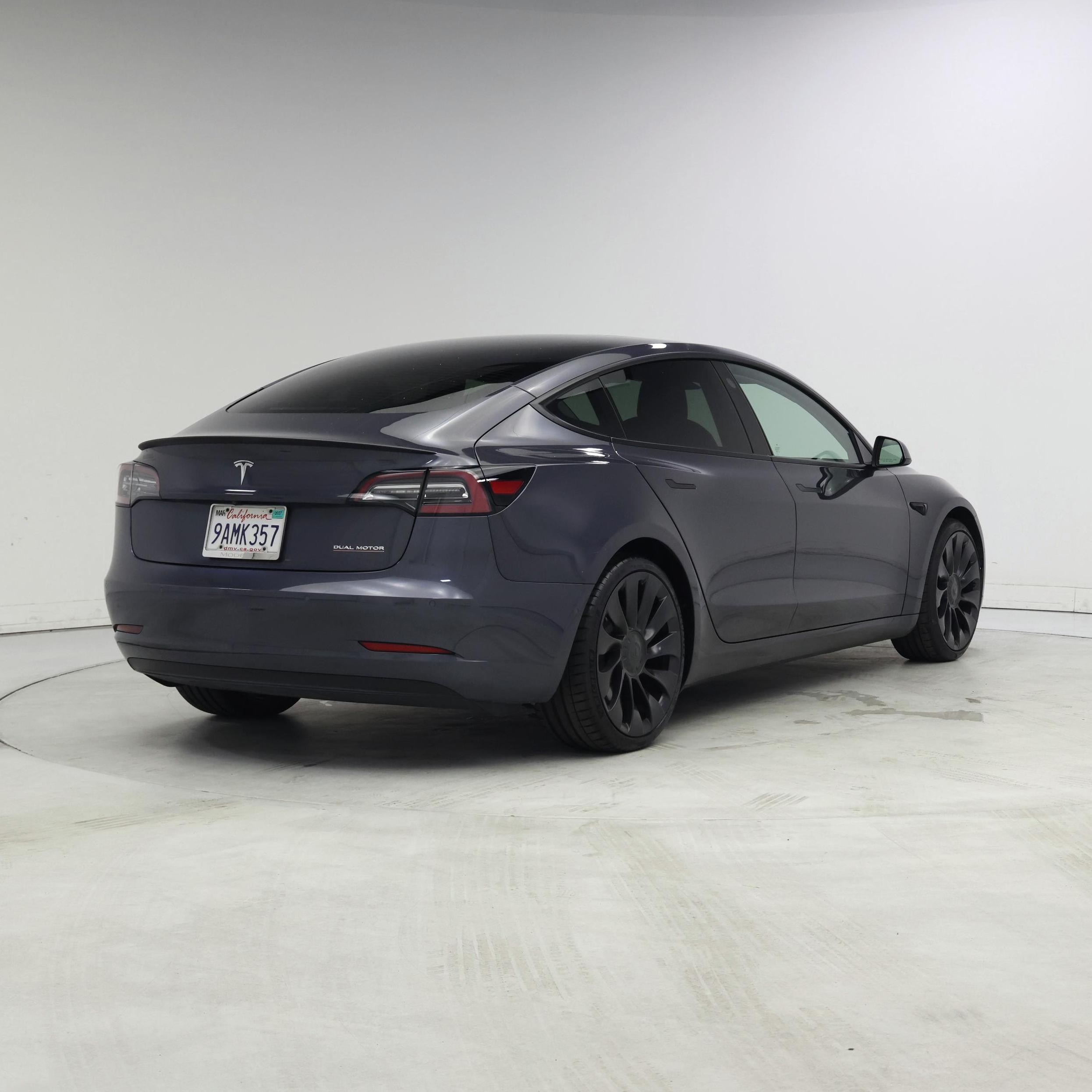 Thumbnail: 2022 Tesla Model 3 - 8