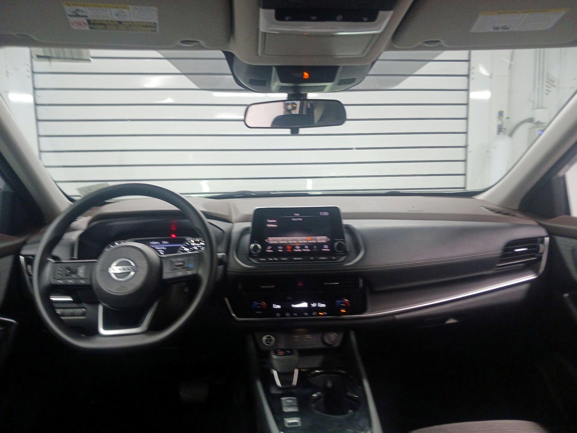 Thumbnail: 2021 Nissan Rogue - 9