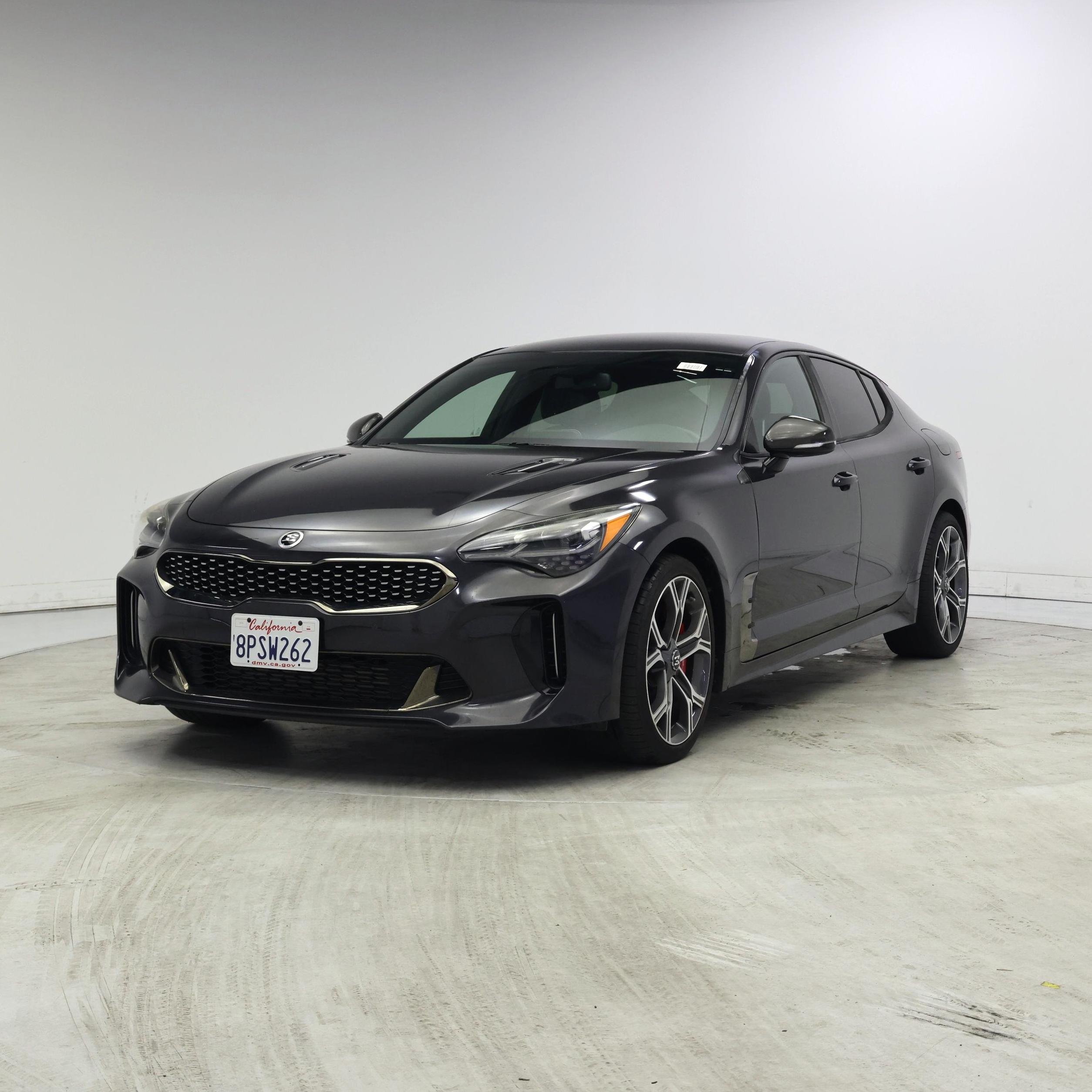 Thumbnail: 2020 Kia Stinger - 4