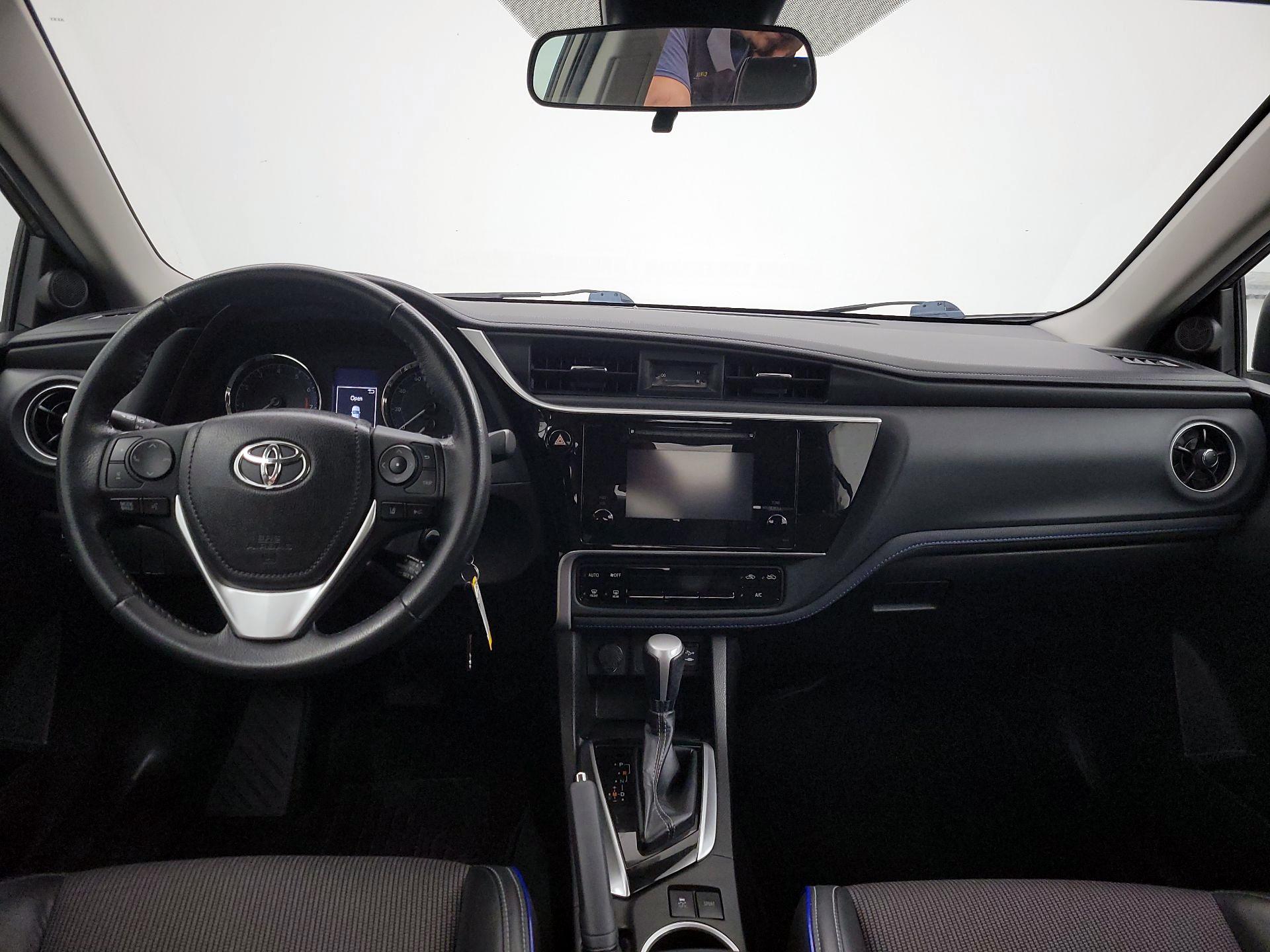 Thumbnail: 2019 Toyota Corolla - 9