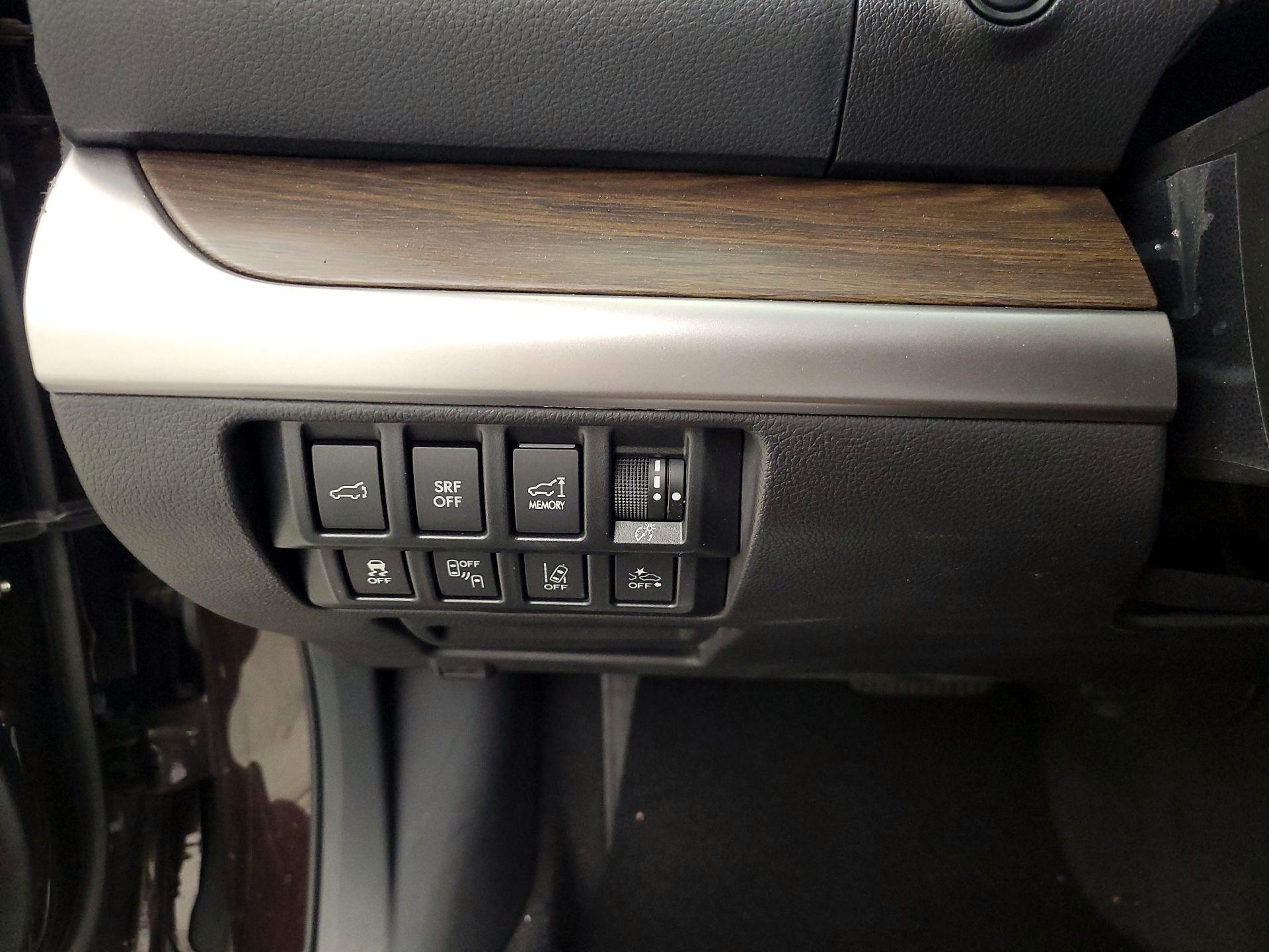 Thumbnail: 2017 Subaru Outback - 13