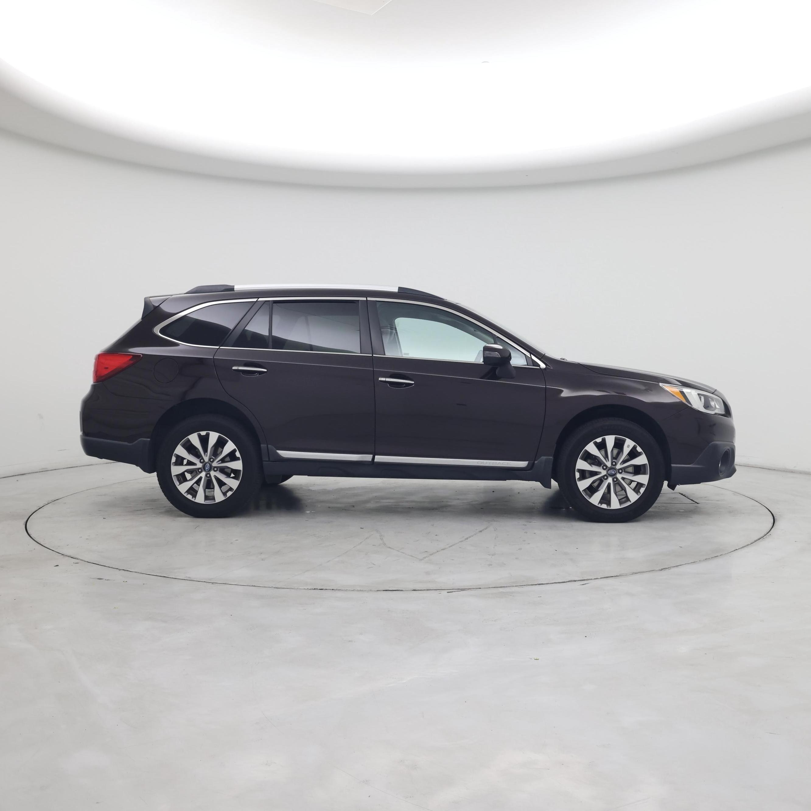 Thumbnail: 2017 Subaru Outback - 7