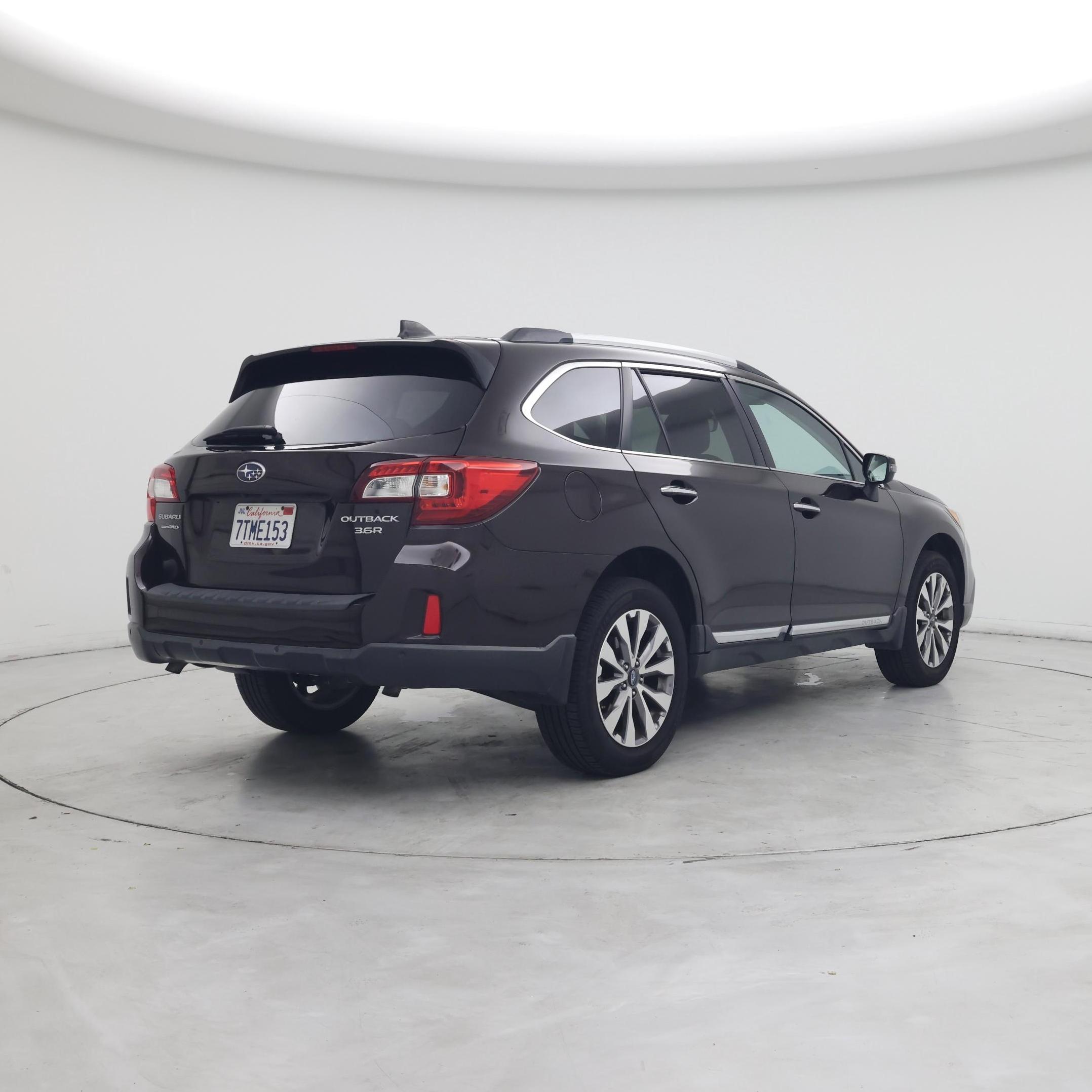 Thumbnail: 2017 Subaru Outback - 8