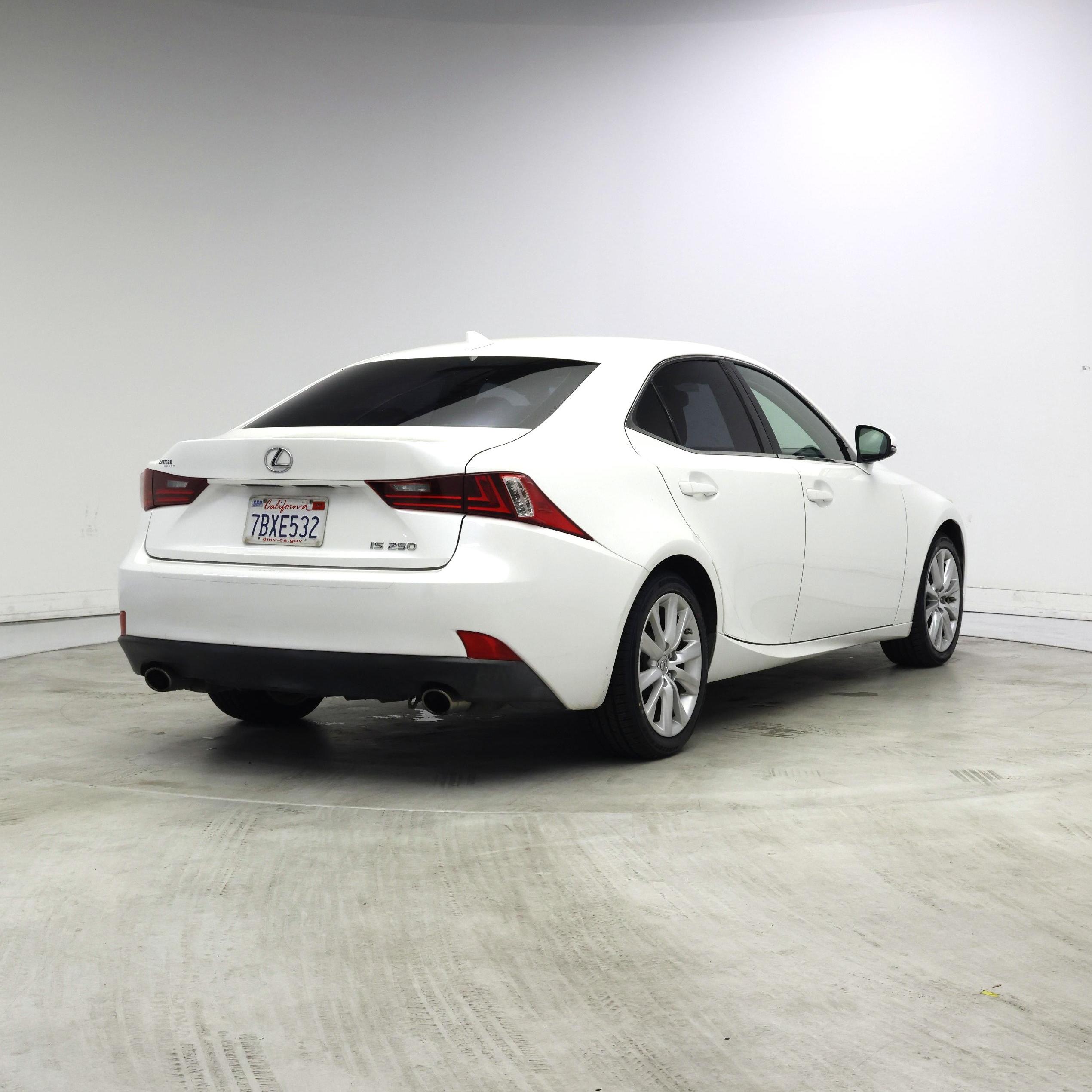 Thumbnail: 2014 Lexus IS - 8