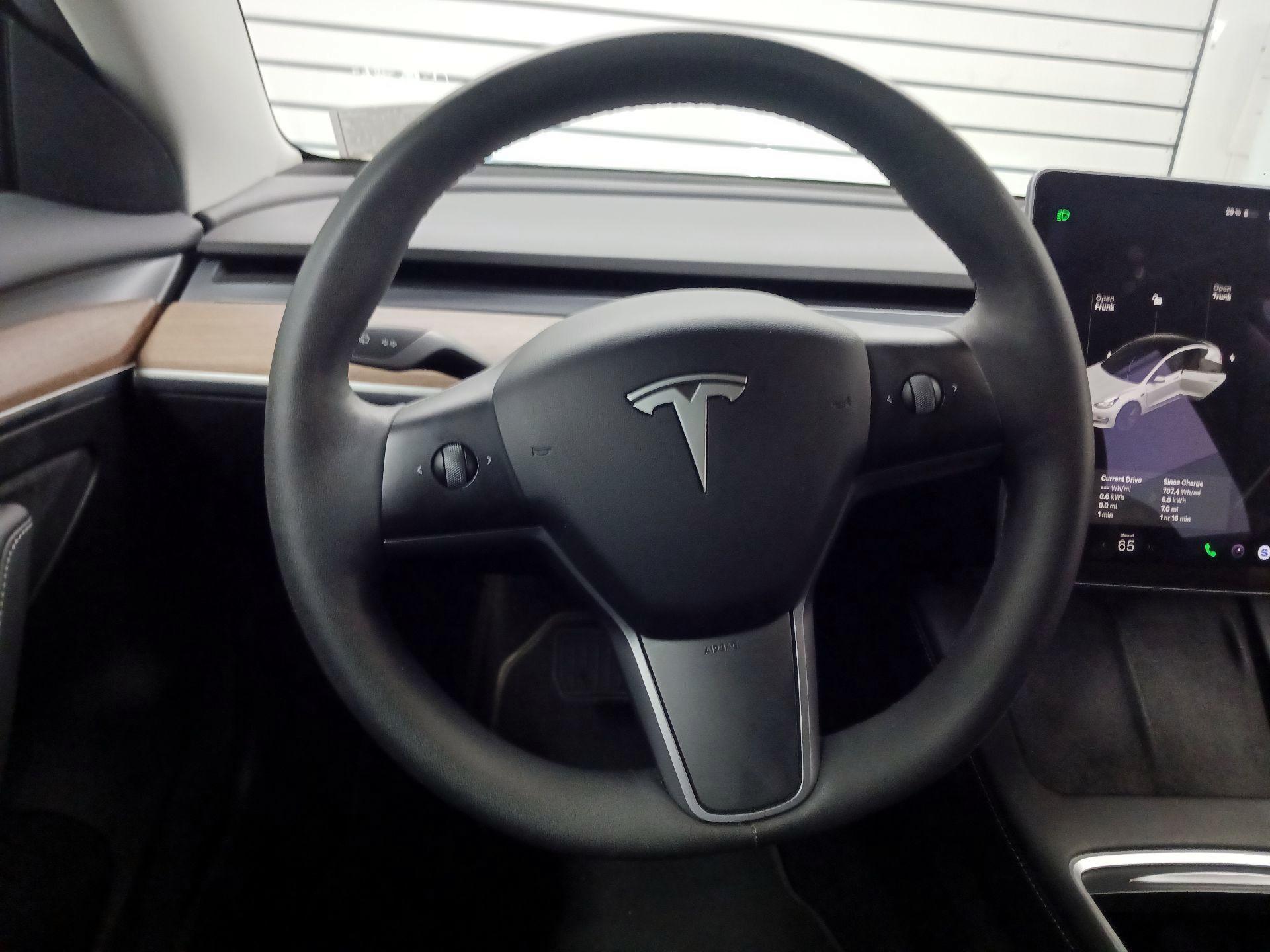 Thumbnail: 2022 Tesla Model 3 - 10