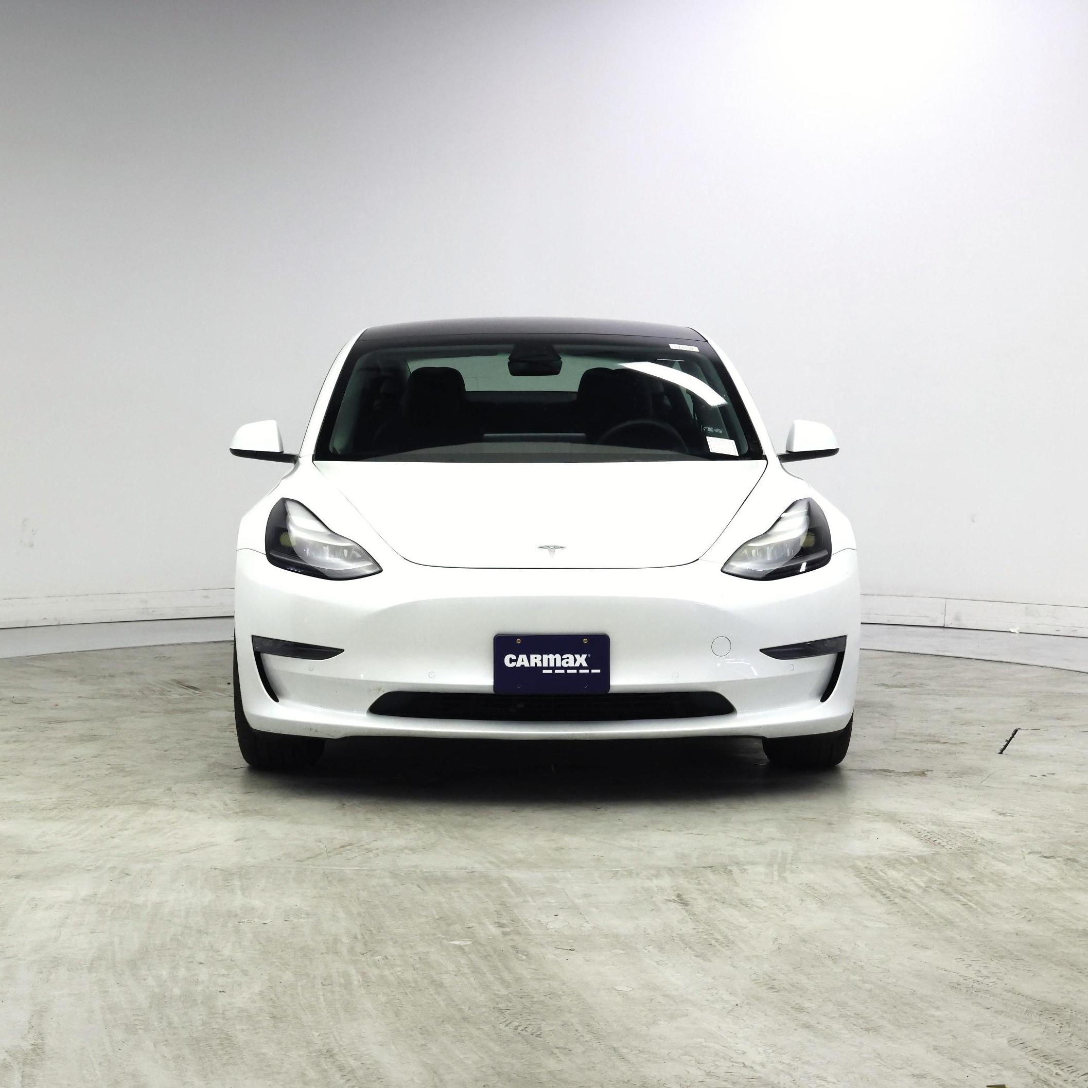 Thumbnail: 2022 Tesla Model 3 - 5