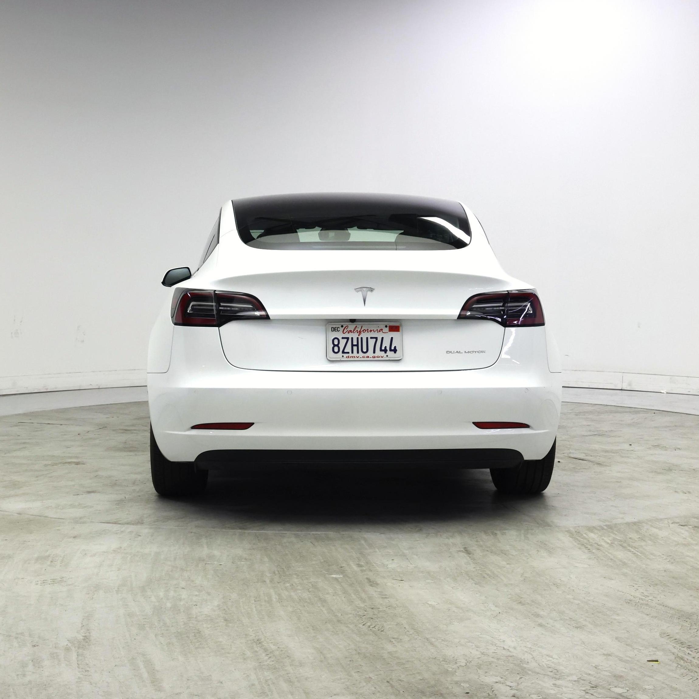 Thumbnail: 2022 Tesla Model 3 - 6