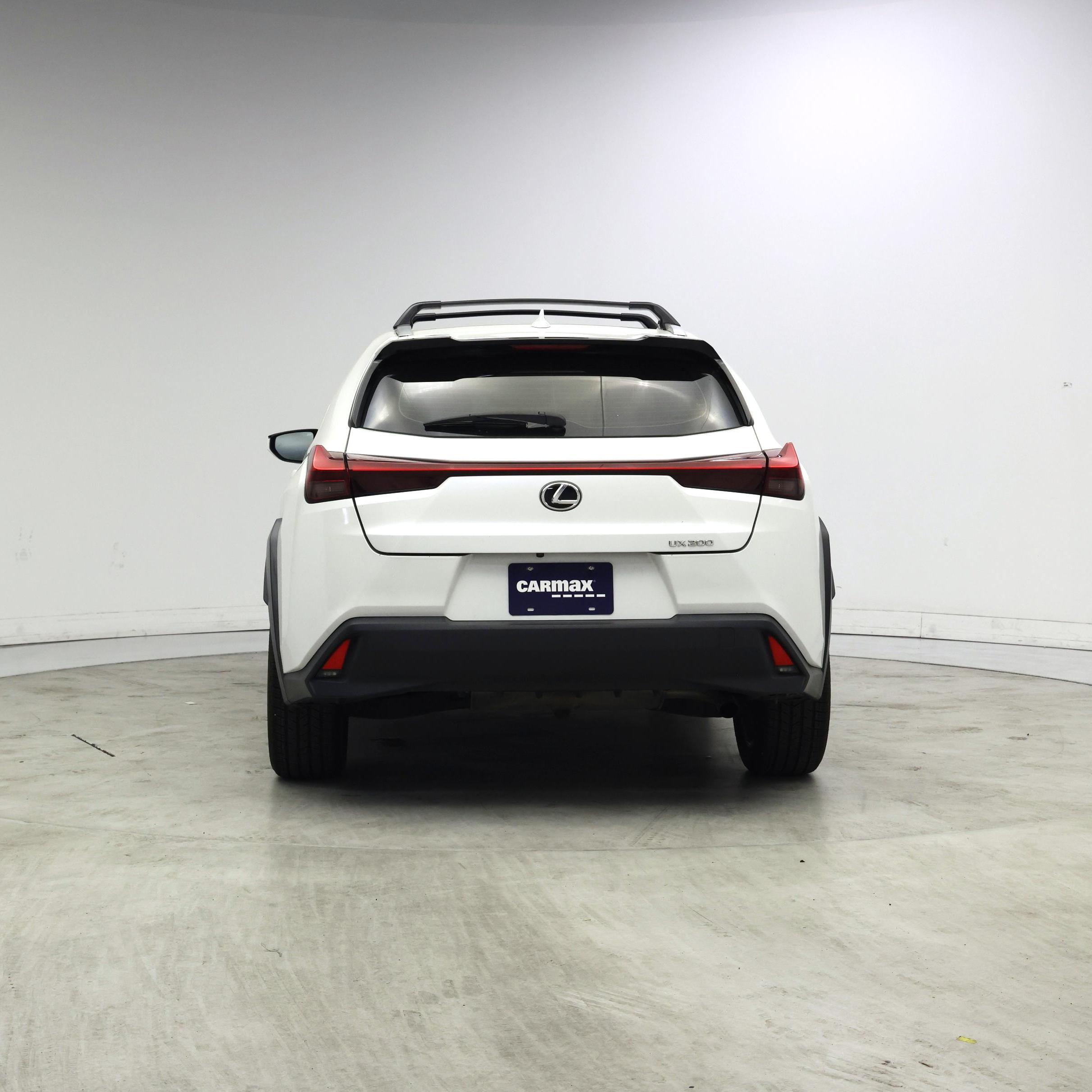 Thumbnail: 2019 Lexus UX - 6