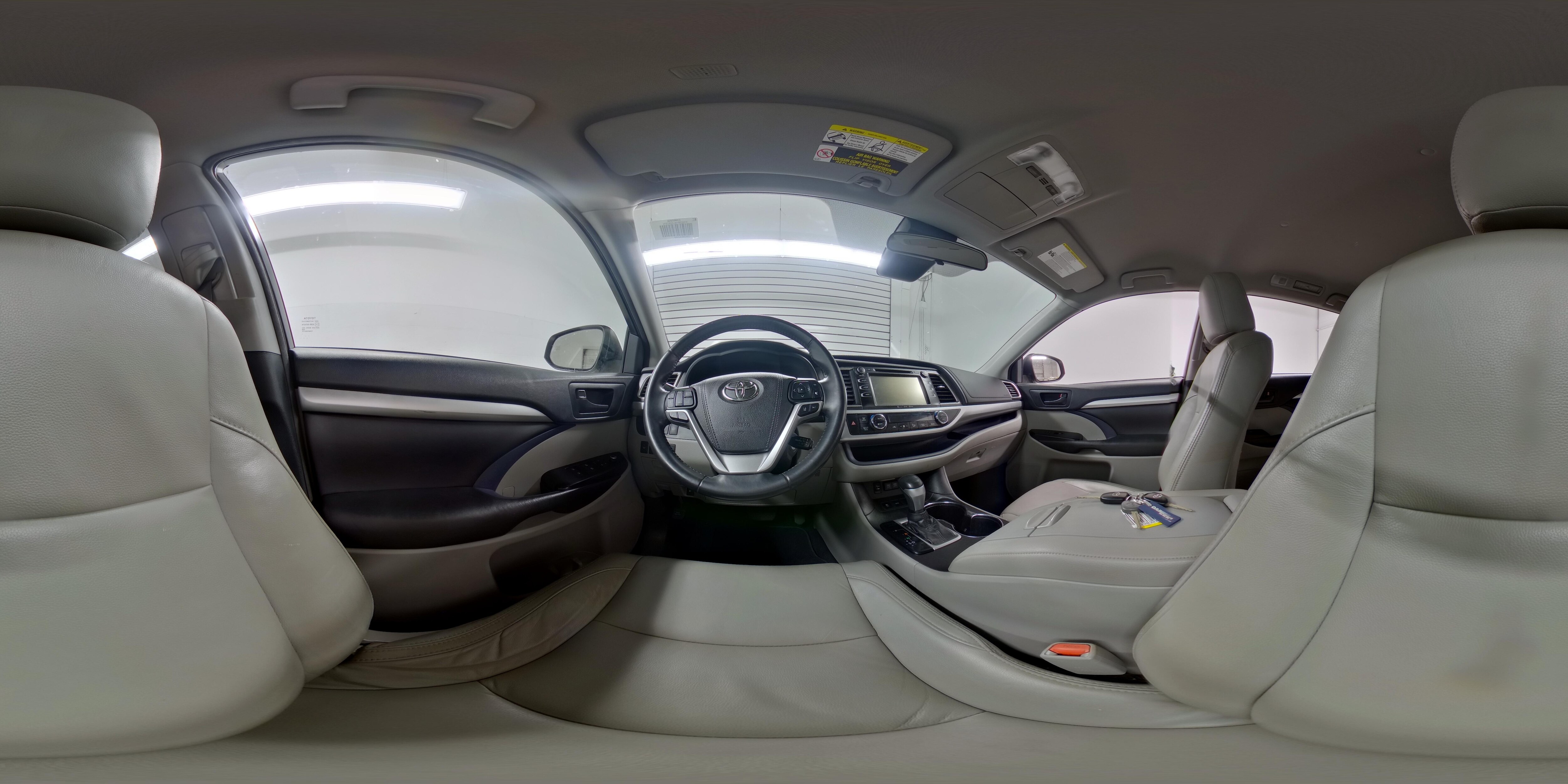 2018 Toyota Highlander LE Plus - Photo 28