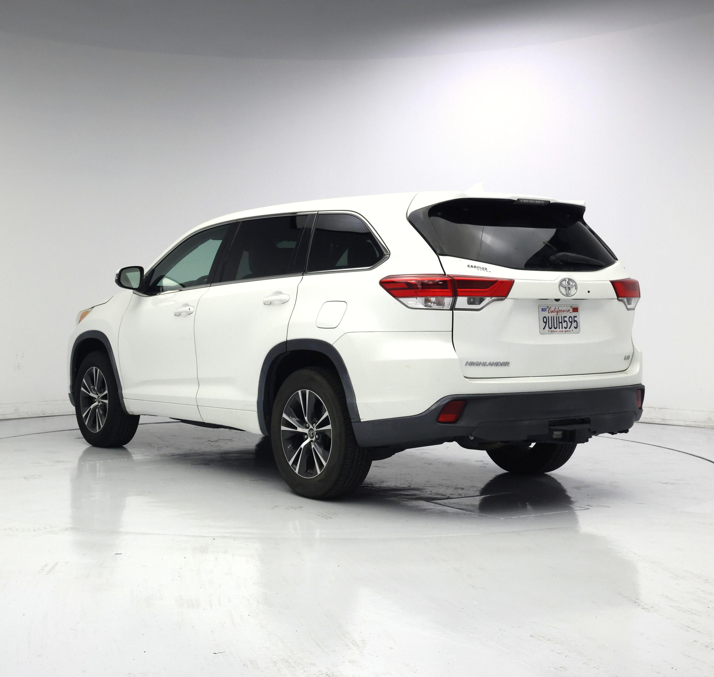 Thumbnail: 2018 Toyota Highlander - 2