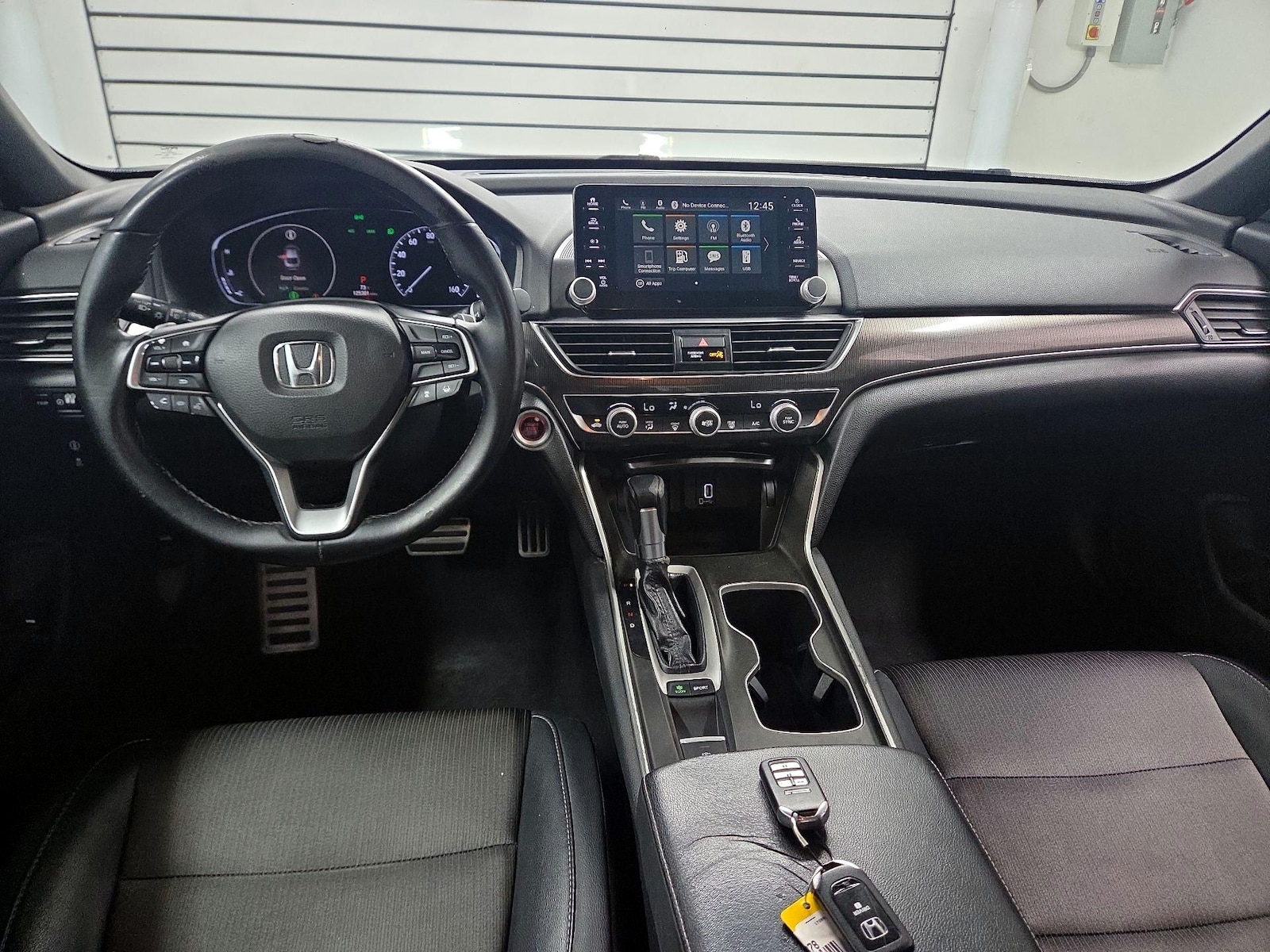 Apple CarPlay® & Android Auto™