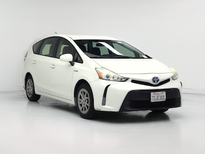 2016 Toyota Prius v Two