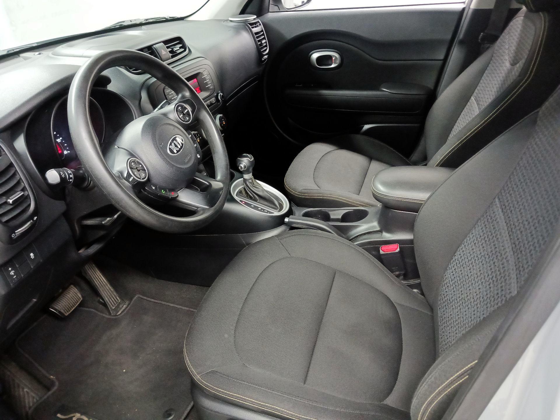 Thumbnail: 2014 Kia Soul - 9