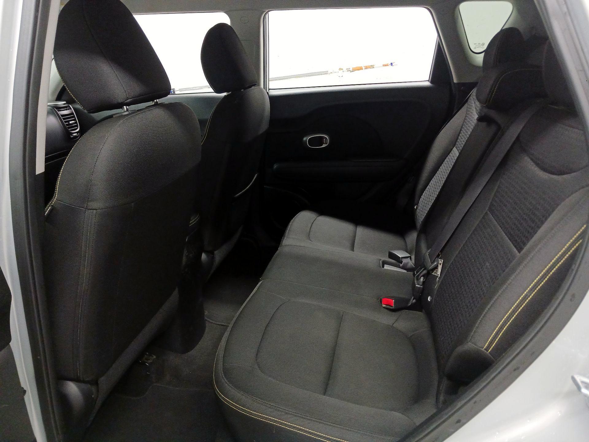 Thumbnail: 2014 Kia Soul - 16