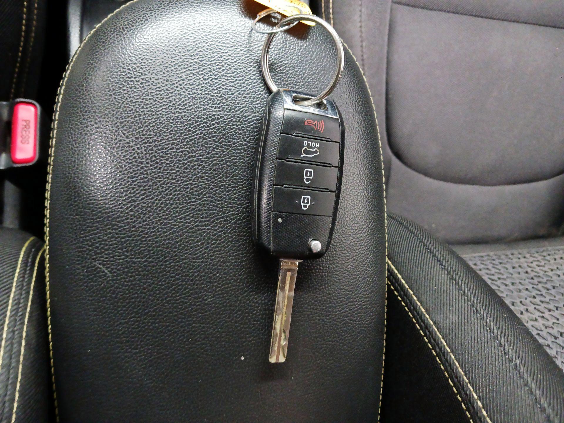Thumbnail: 2014 Kia Soul - 19