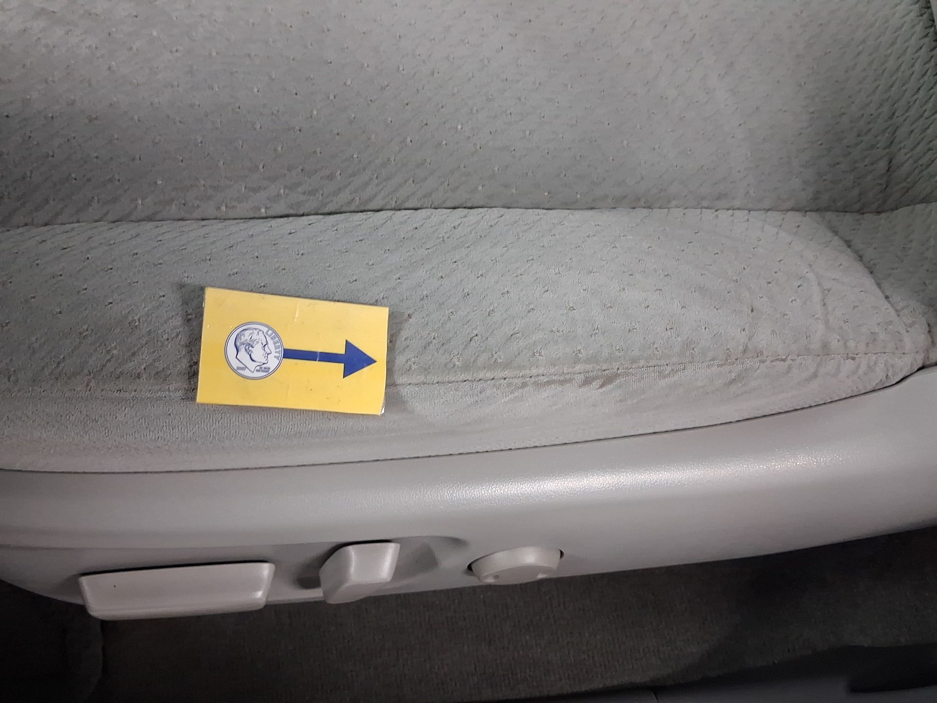 Thumbnail: 2014 Toyota Sienna - 18