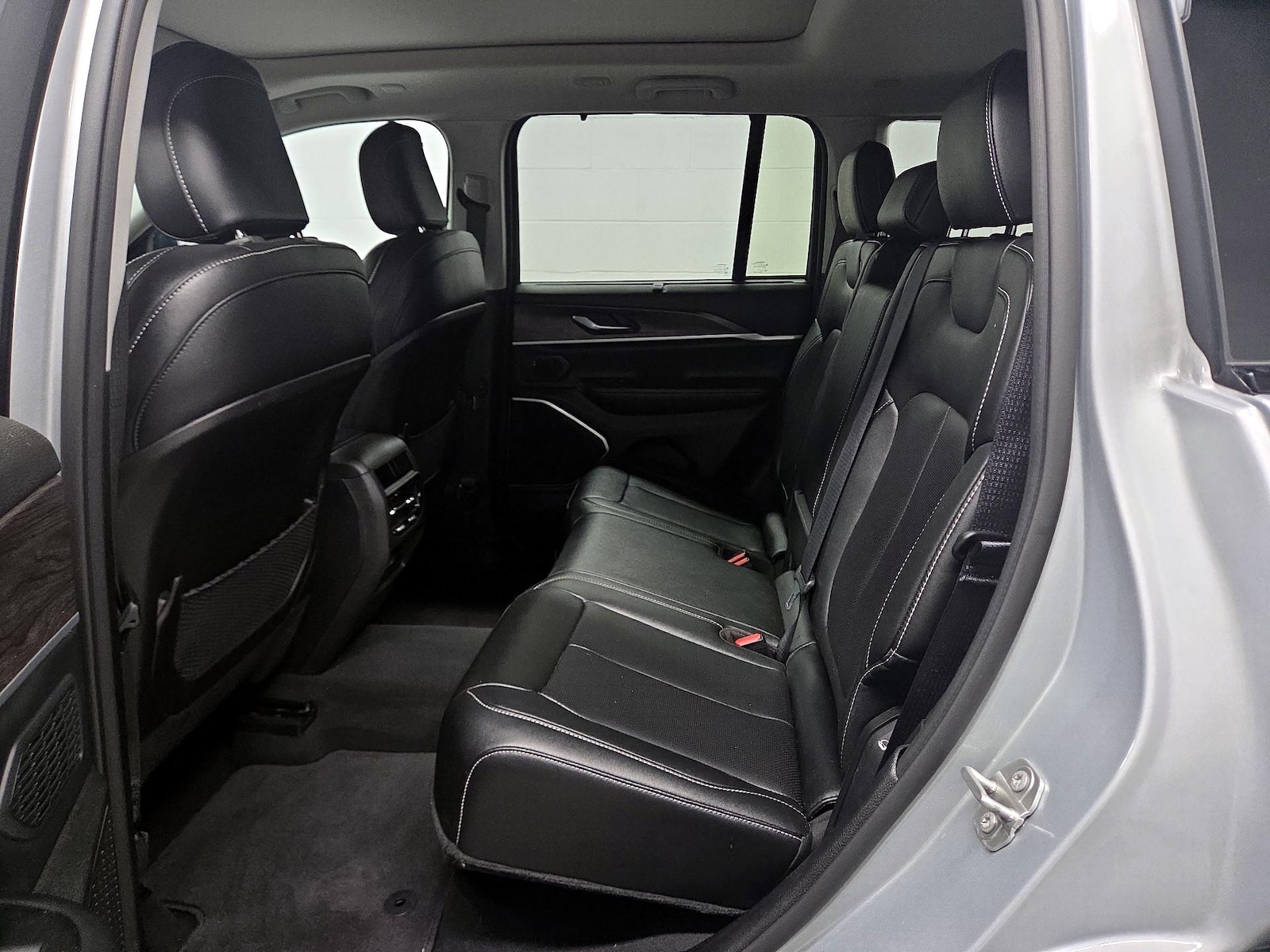 2024 Jeep Grand Cherokee Anniversary Edition 4xe - Photo 16