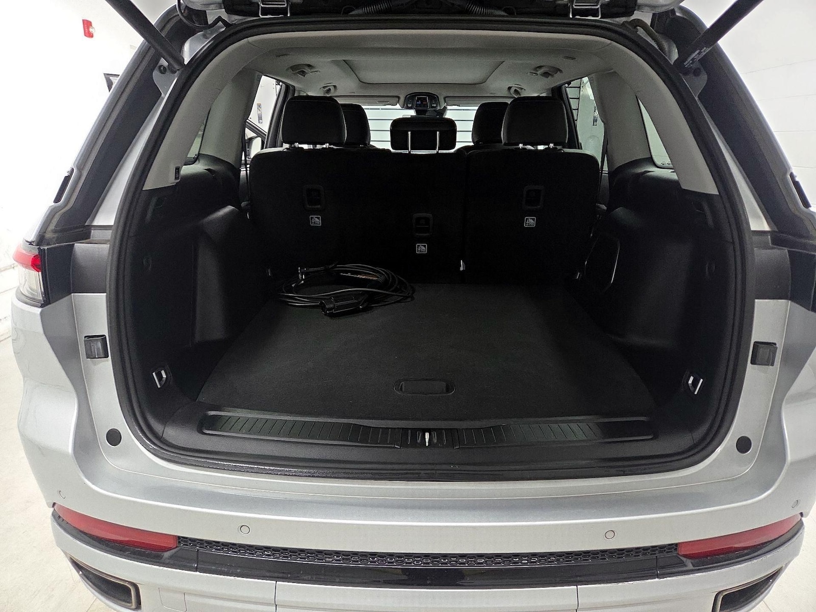 2024 Jeep Grand Cherokee Anniversary Edition 4xe - Photo 17