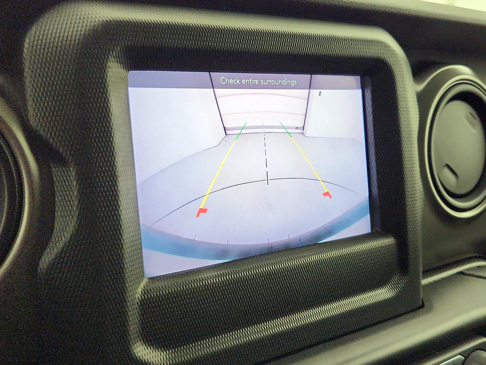 Thumbnail: 2021 Jeep Wrangler - 14