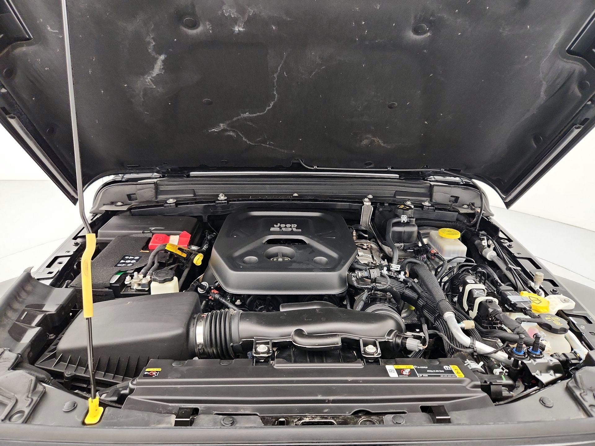 Thumbnail: 2021 Jeep Wrangler - 20