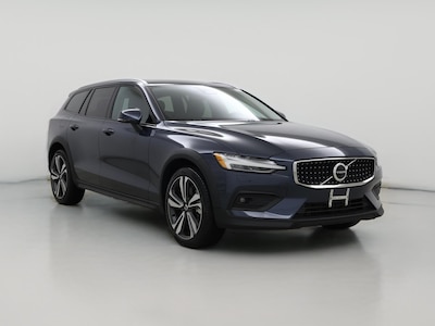 2025 Volvo V60 Cross Country B5 Plus