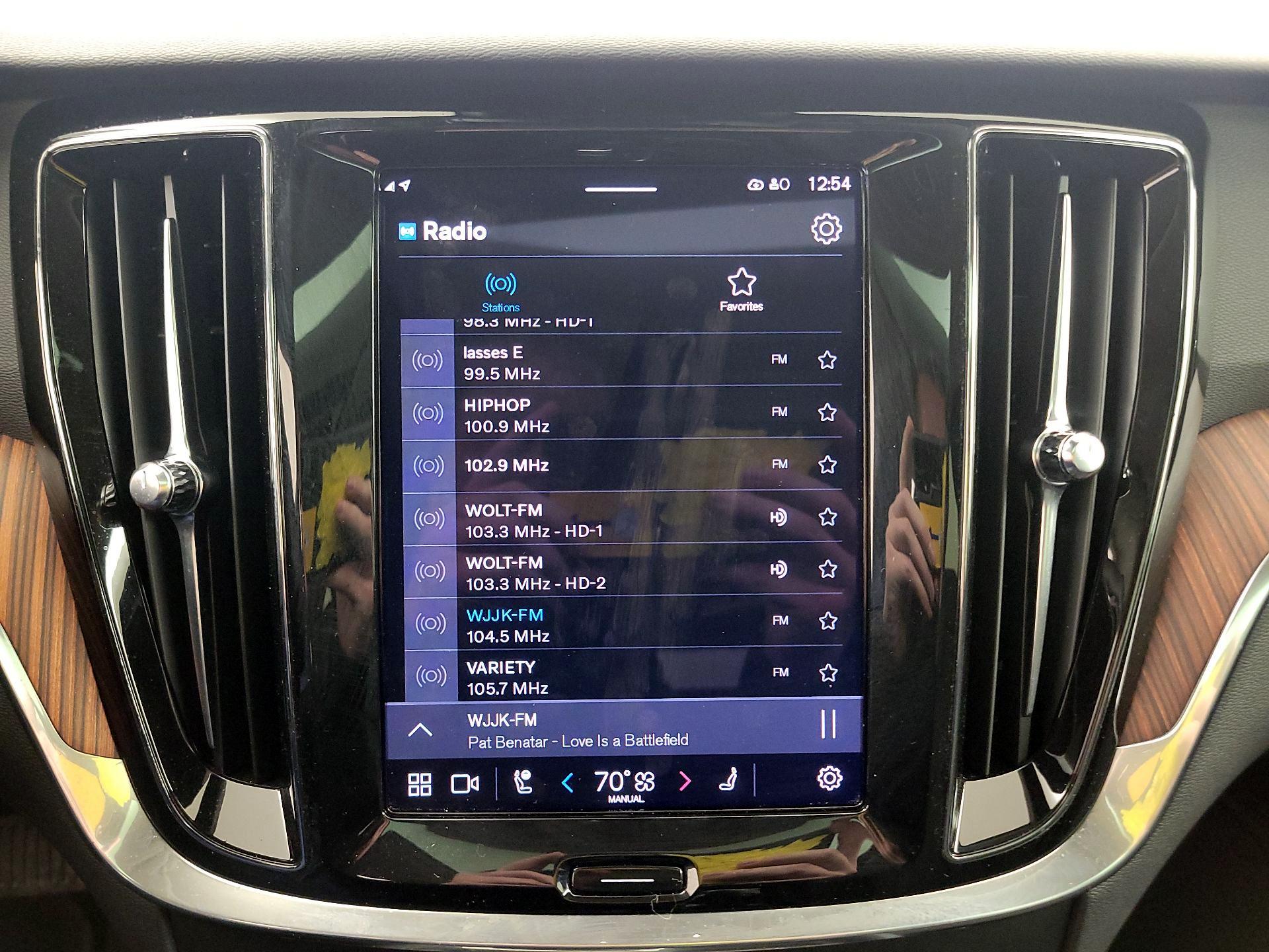 Thumbnail: 2025 Volvo S60 - 16