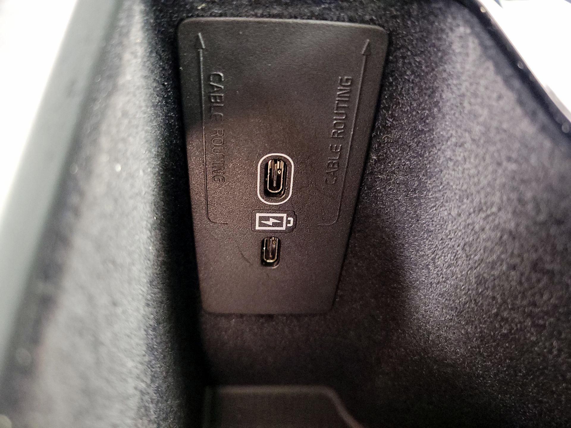 Thumbnail: 2025 Volvo S60 - 19