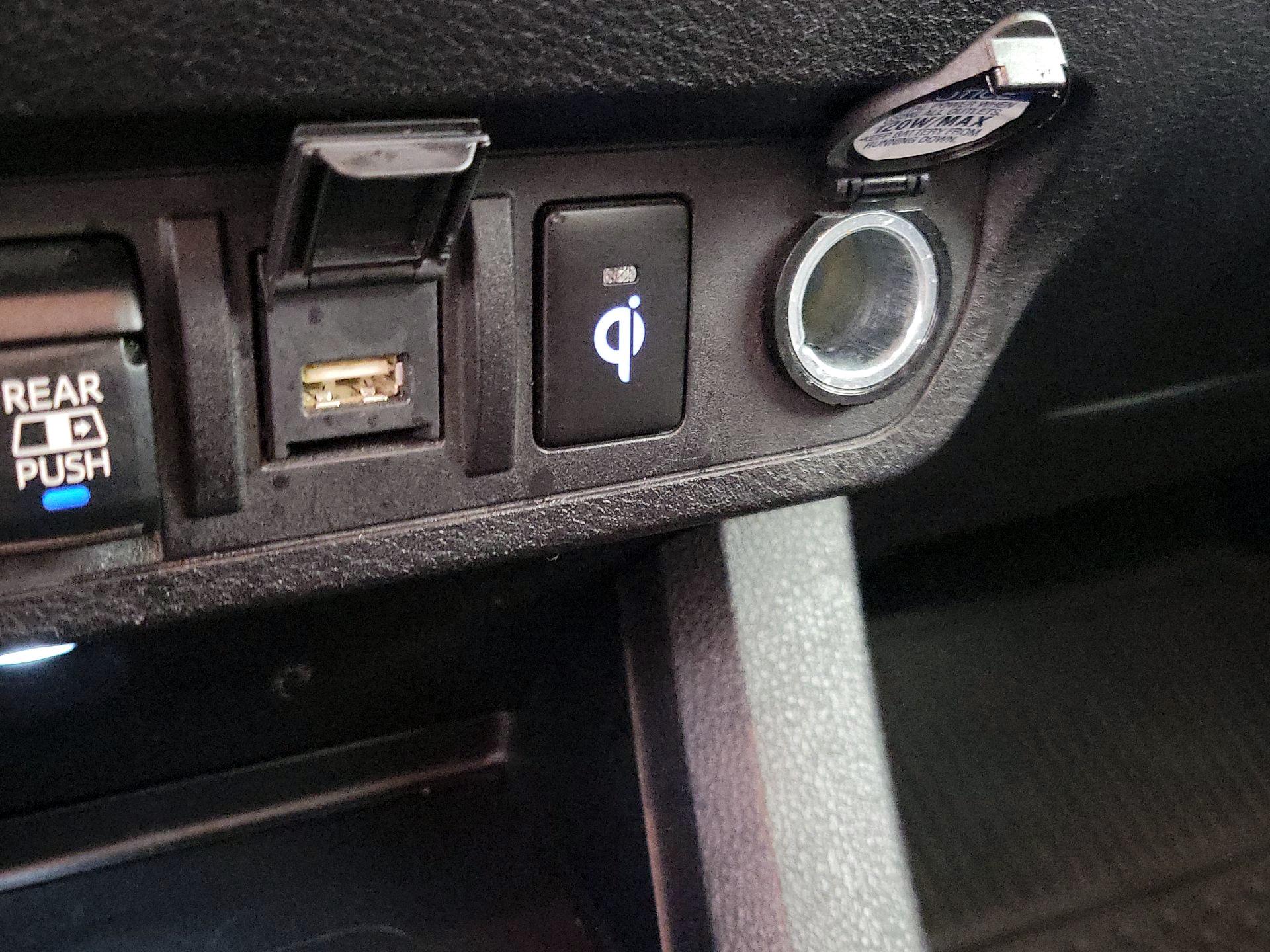 Thumbnail: 2023 Toyota Tacoma - 18