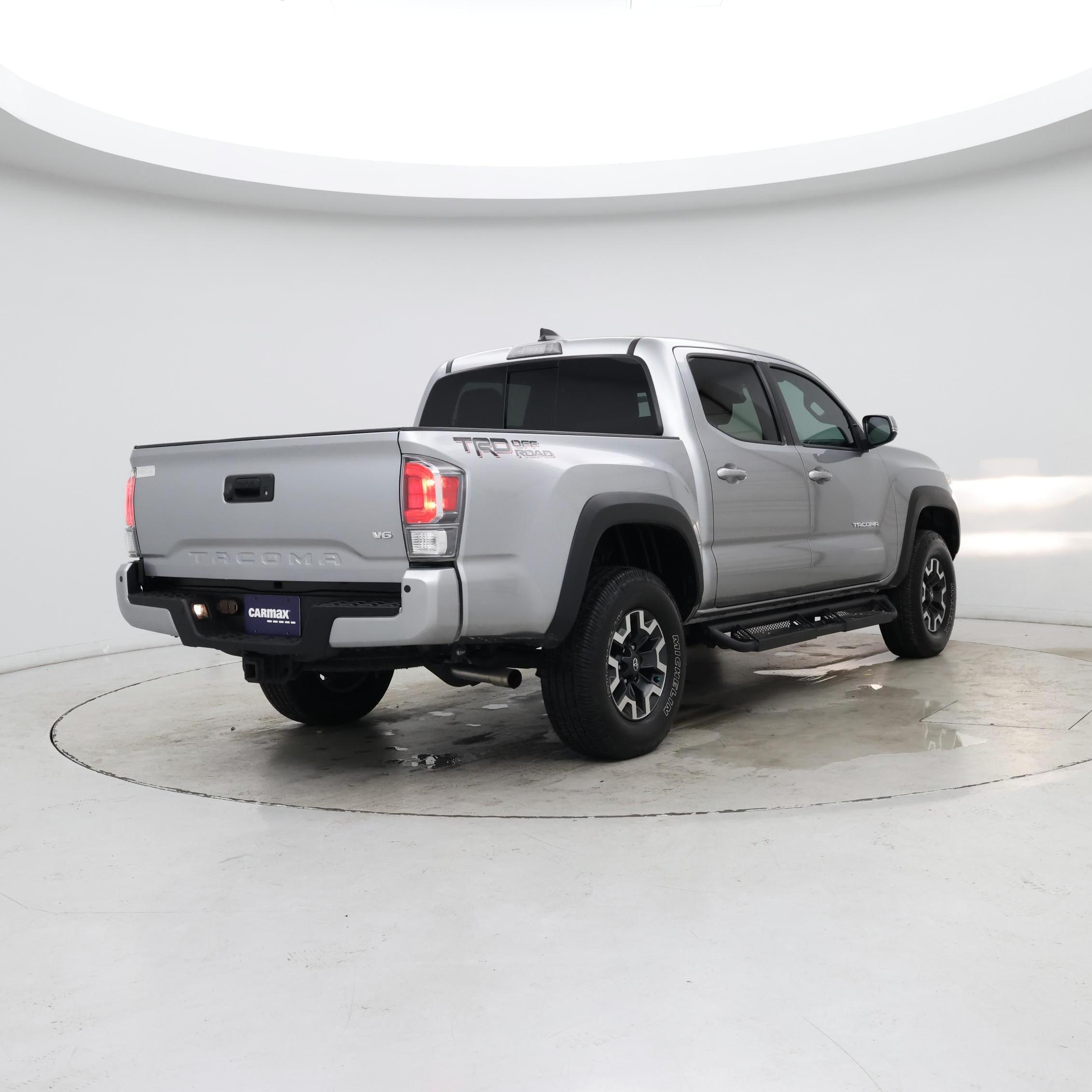 Thumbnail: 2023 Toyota Tacoma - 8