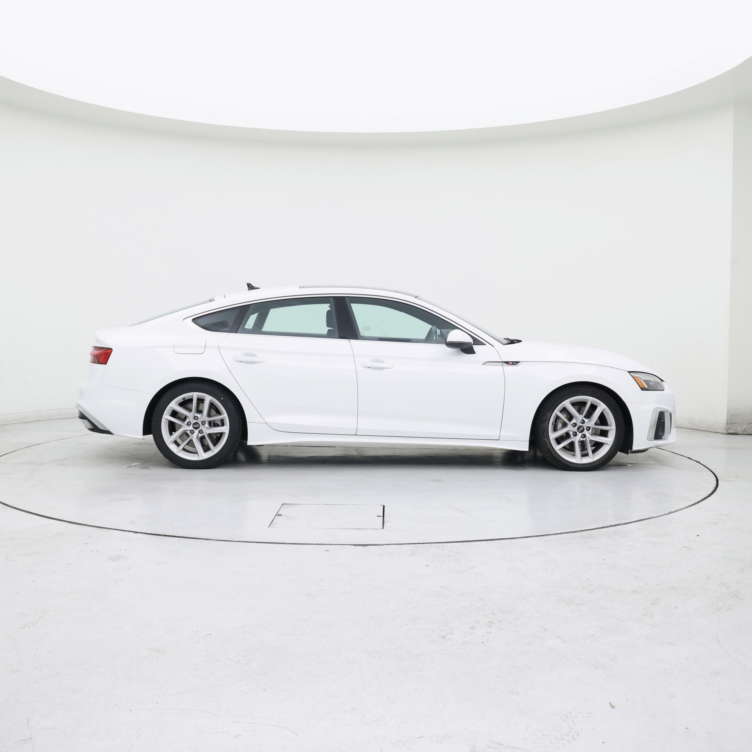 Thumbnail: 2024 Audi A5 - 7