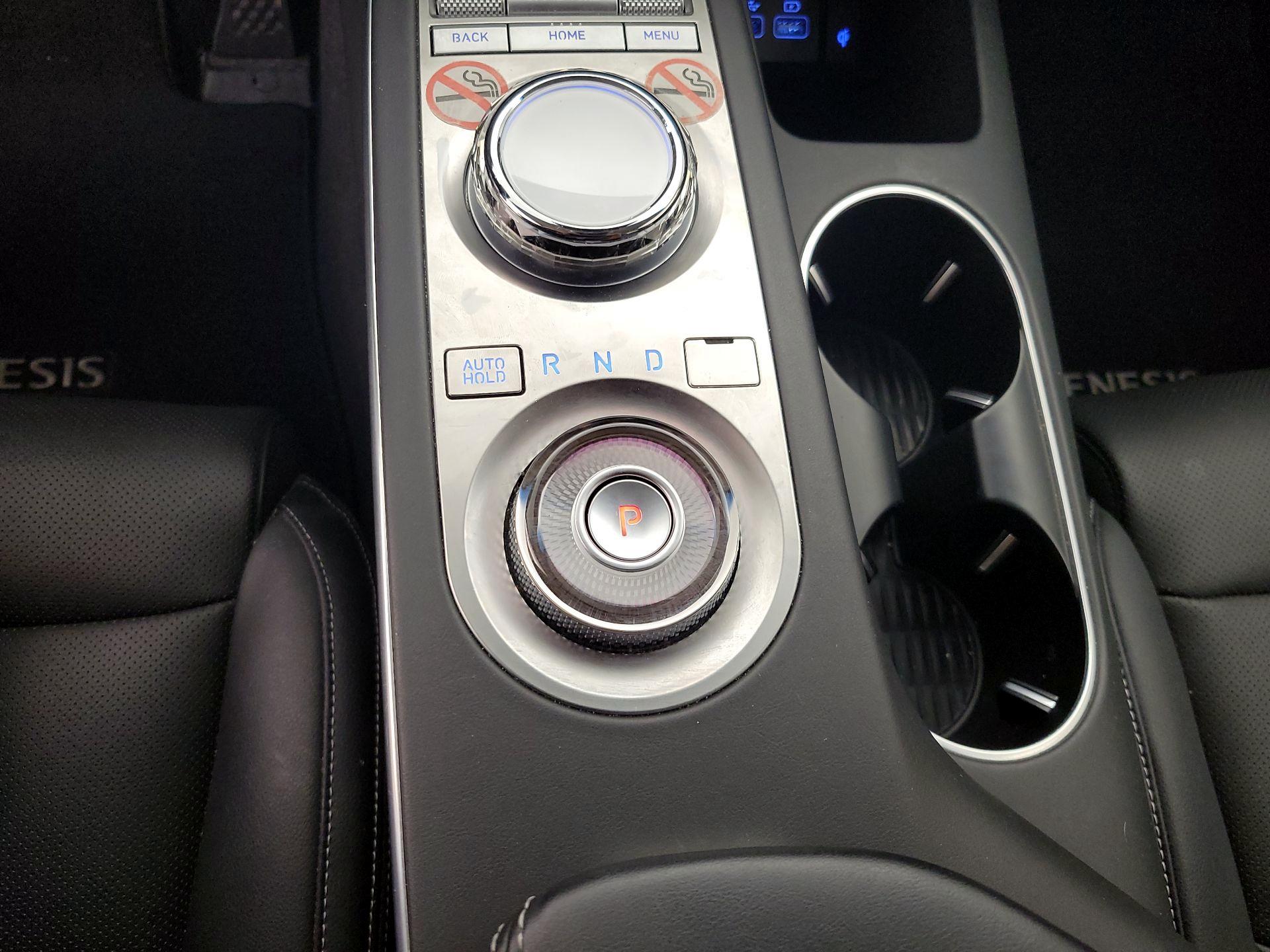 Thumbnail: 2025 Genesis GV70 - 18