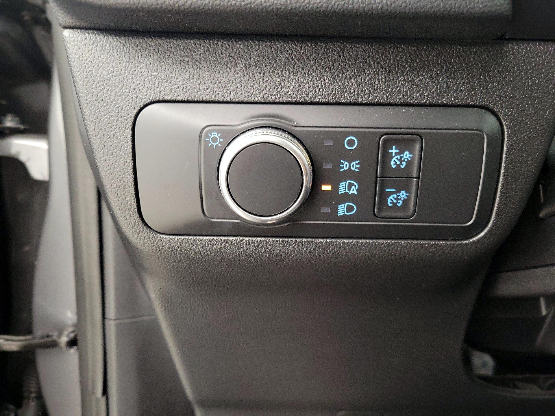 Thumbnail: 2022 Ford Escape - 13