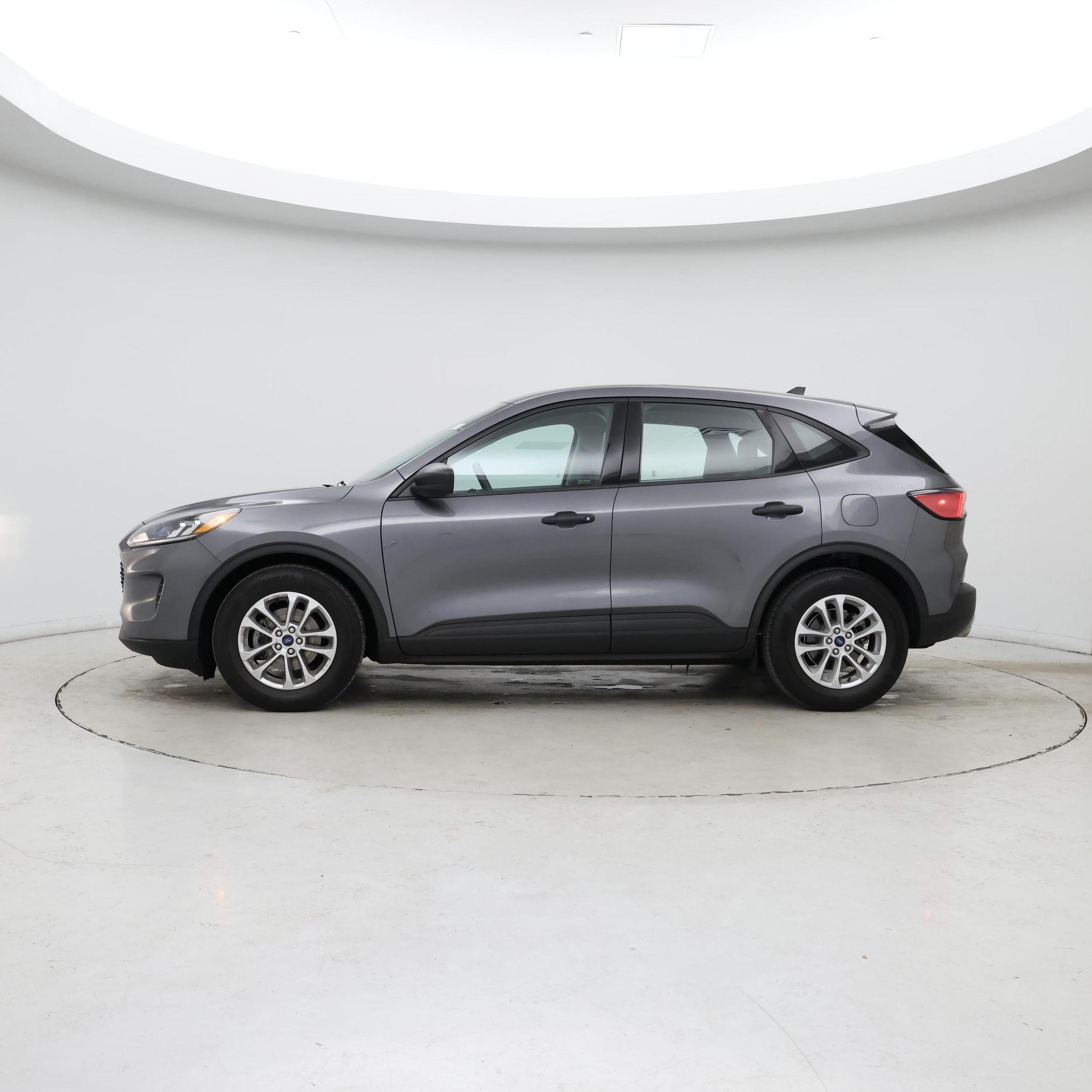 Thumbnail: 2022 Ford Escape - 3