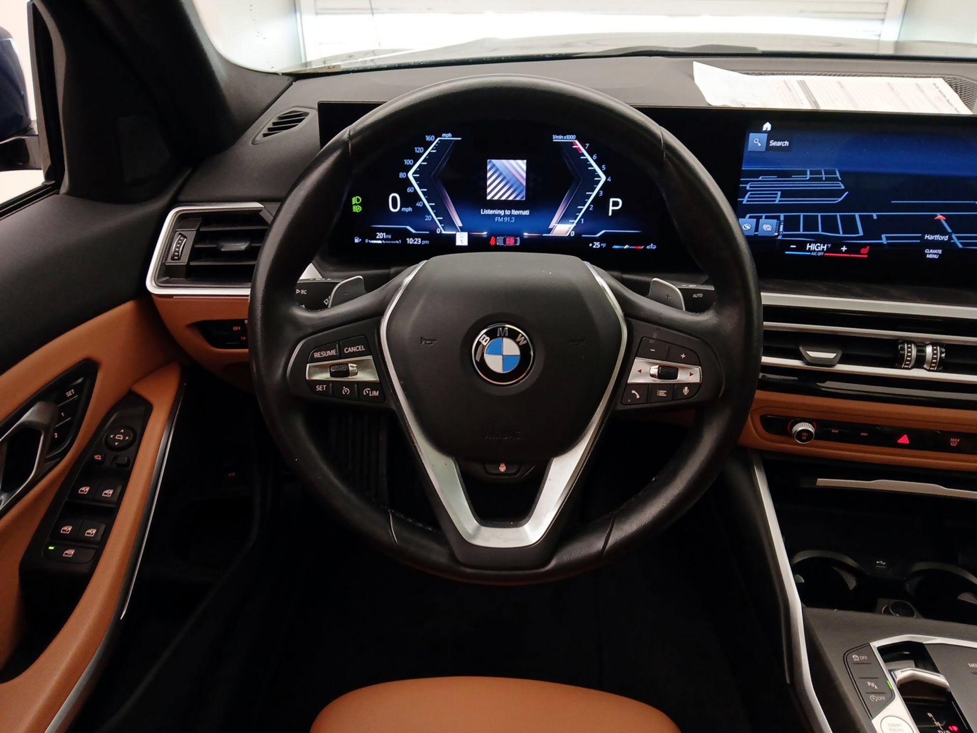 Thumbnail: 2023 BMW 3 Series - 10