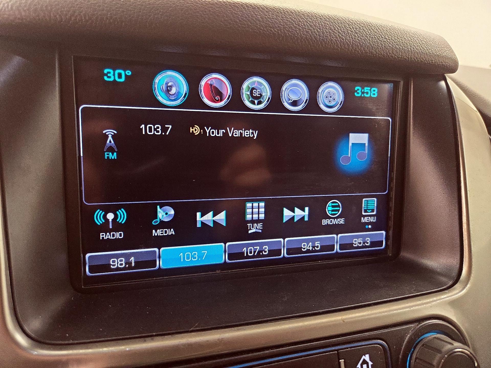 Thumbnail: 2016 Chevrolet Tahoe - 15