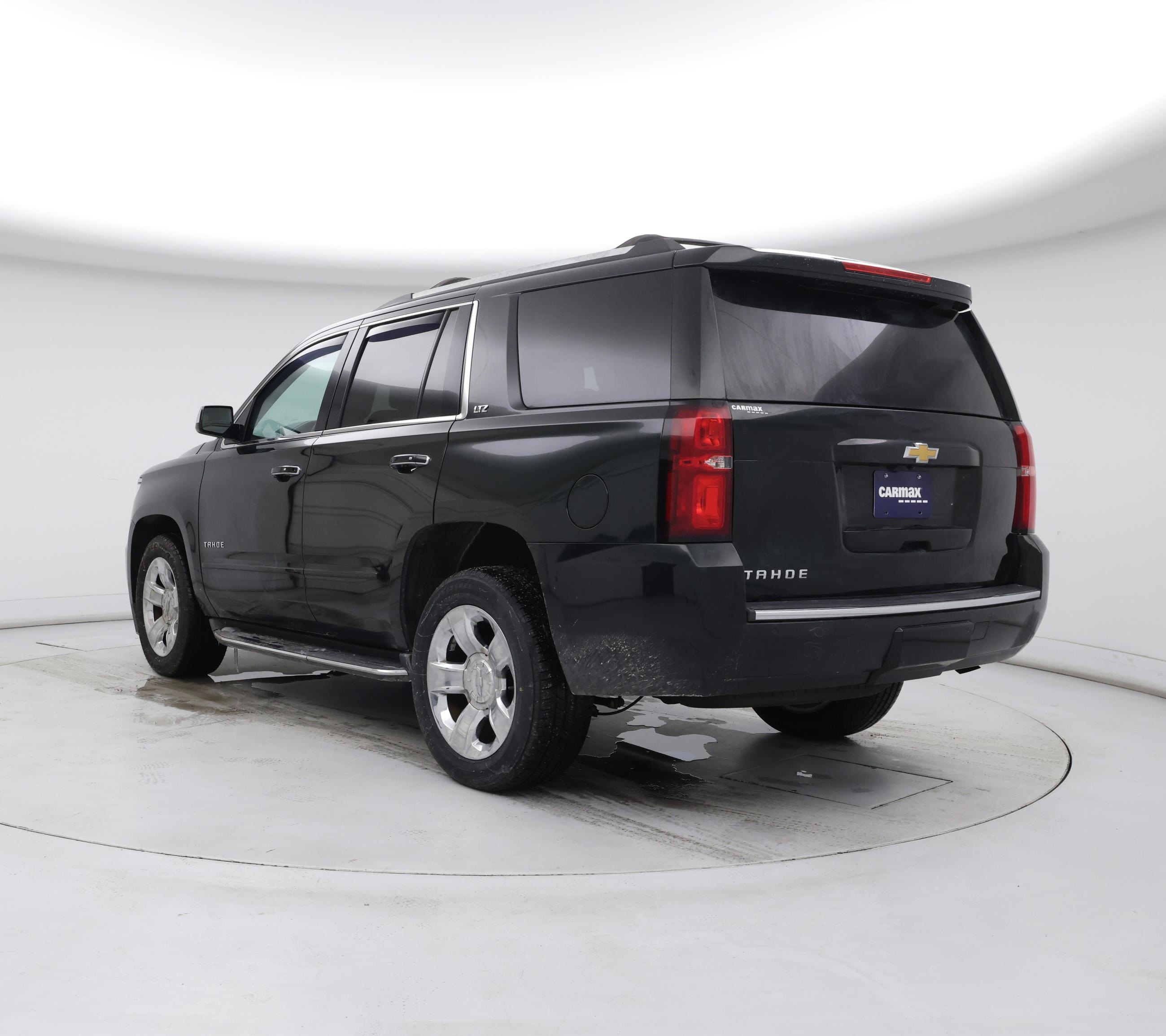Thumbnail: 2016 Chevrolet Tahoe - 2