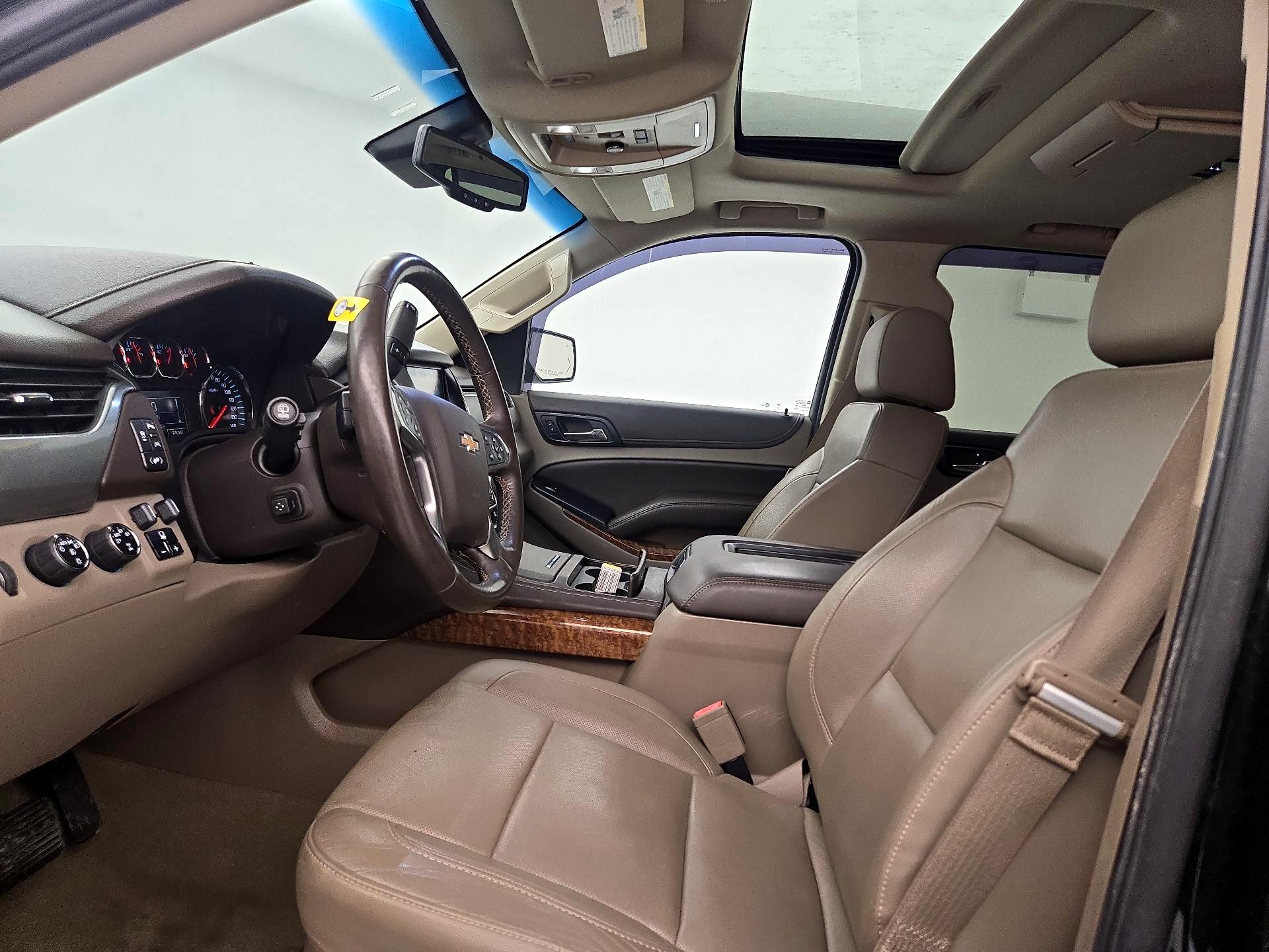 Thumbnail: 2016 Chevrolet Tahoe - 19