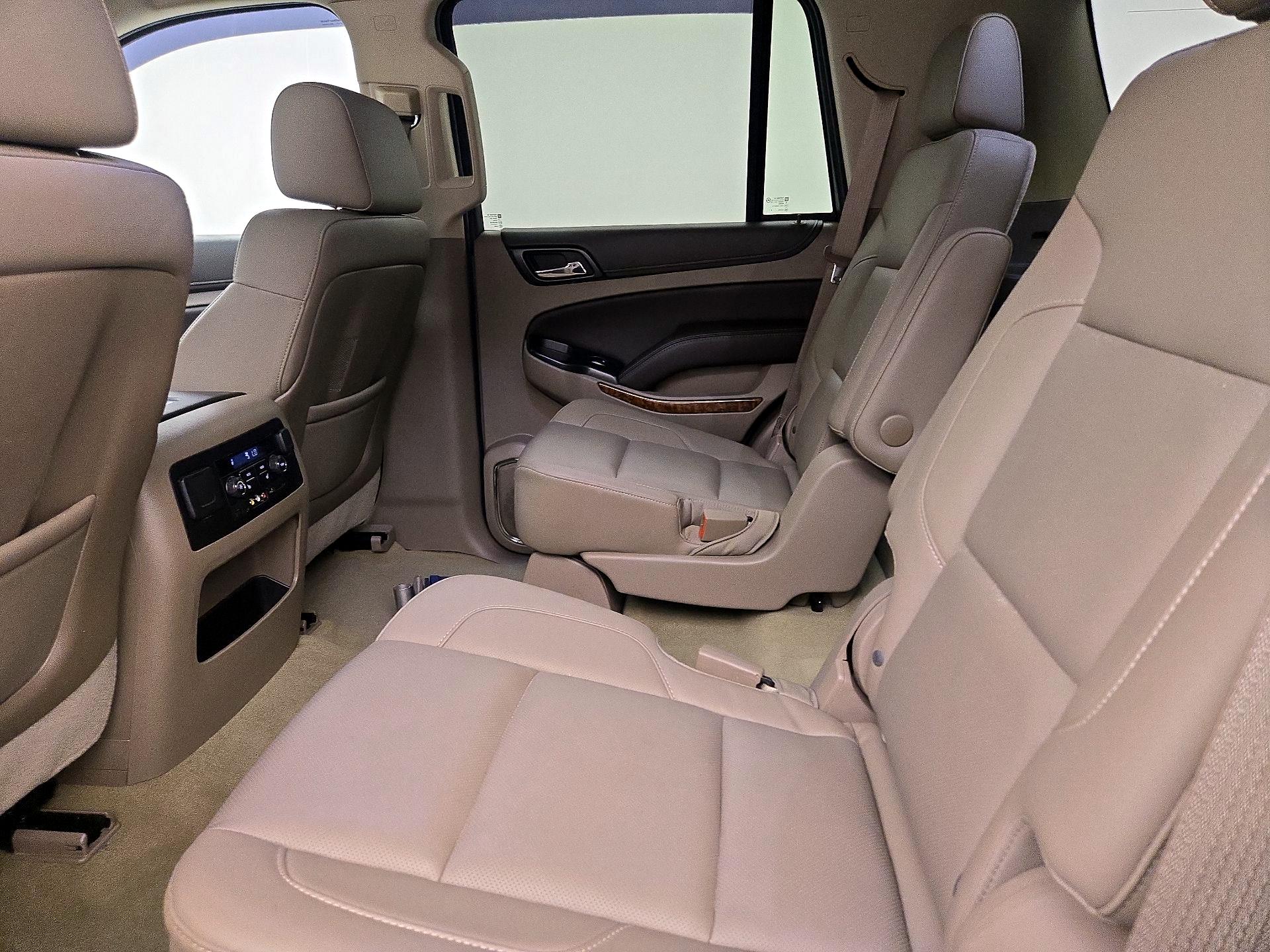 Thumbnail: 2016 Chevrolet Tahoe - 20