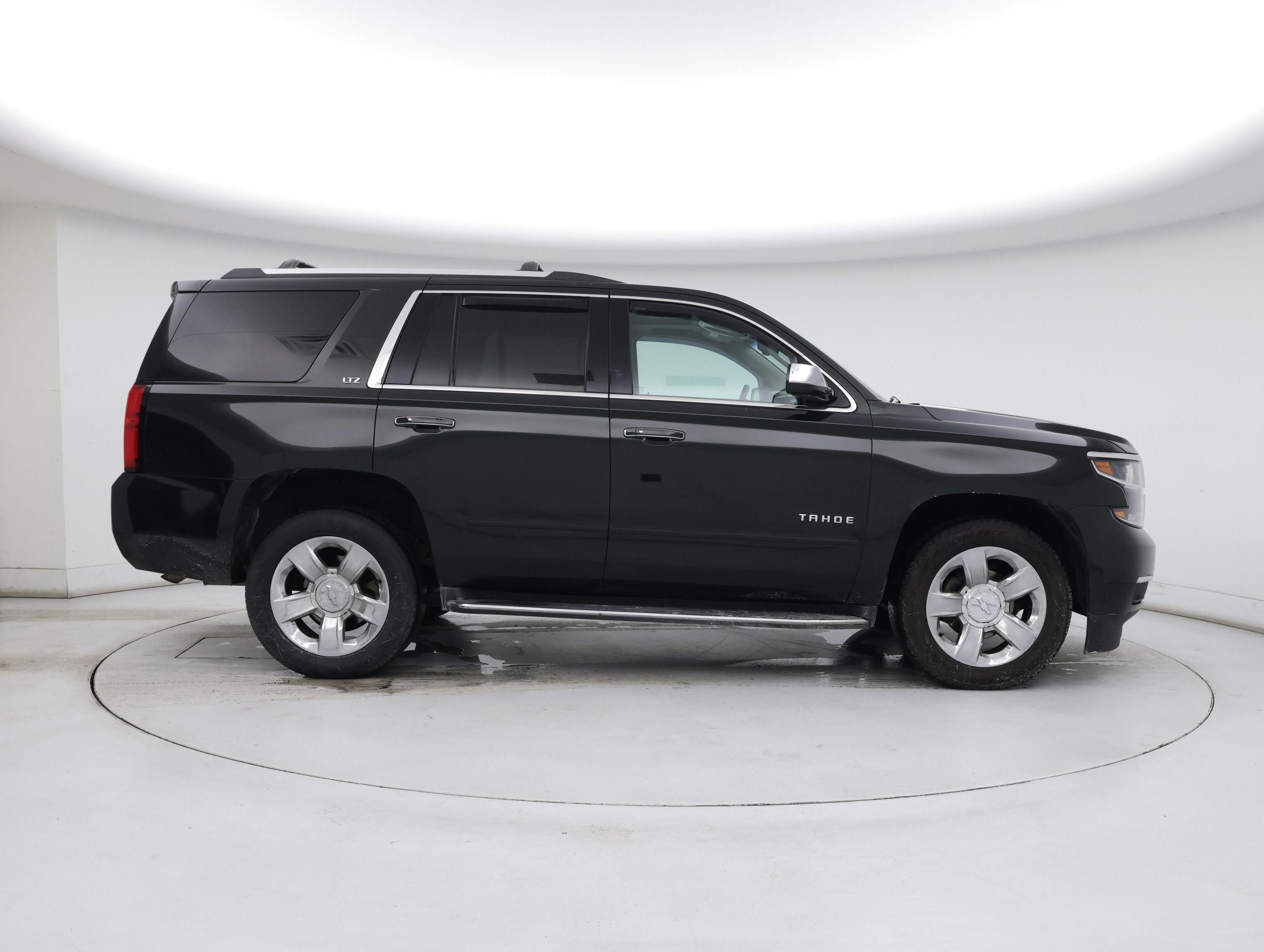 Thumbnail: 2016 Chevrolet Tahoe - 7