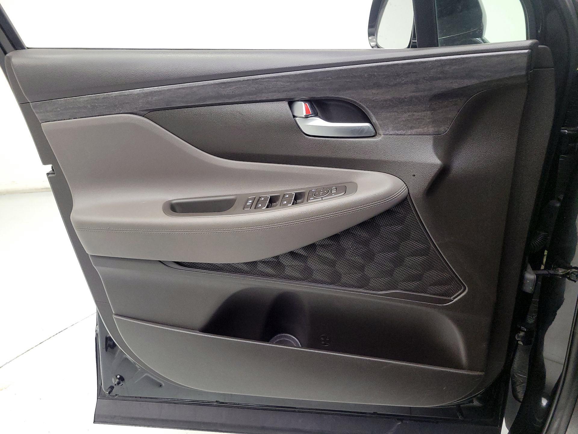 Thumbnail: 2020 Hyundai Santa Fe - 10