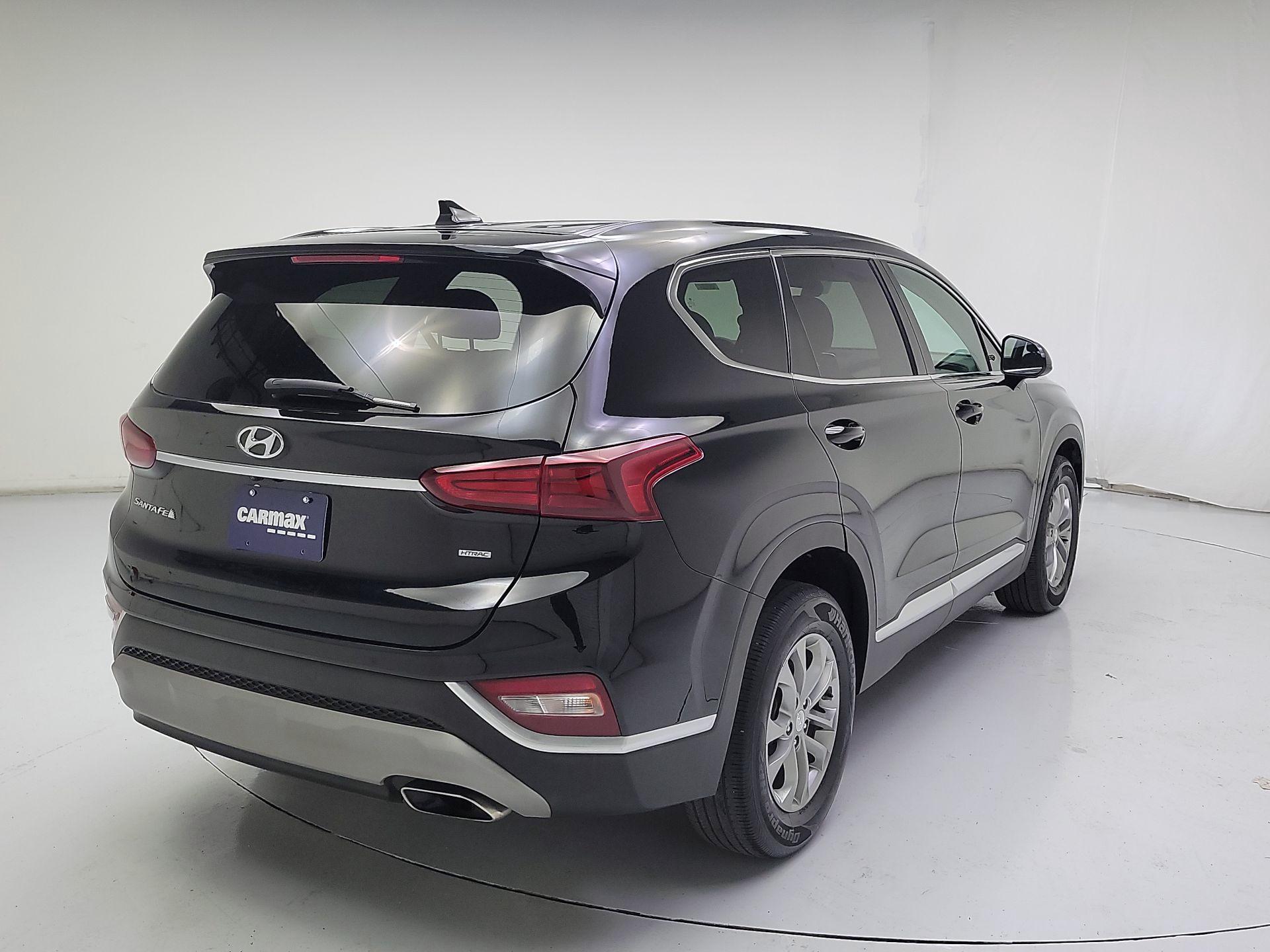 Thumbnail: 2020 Hyundai Santa Fe - 5