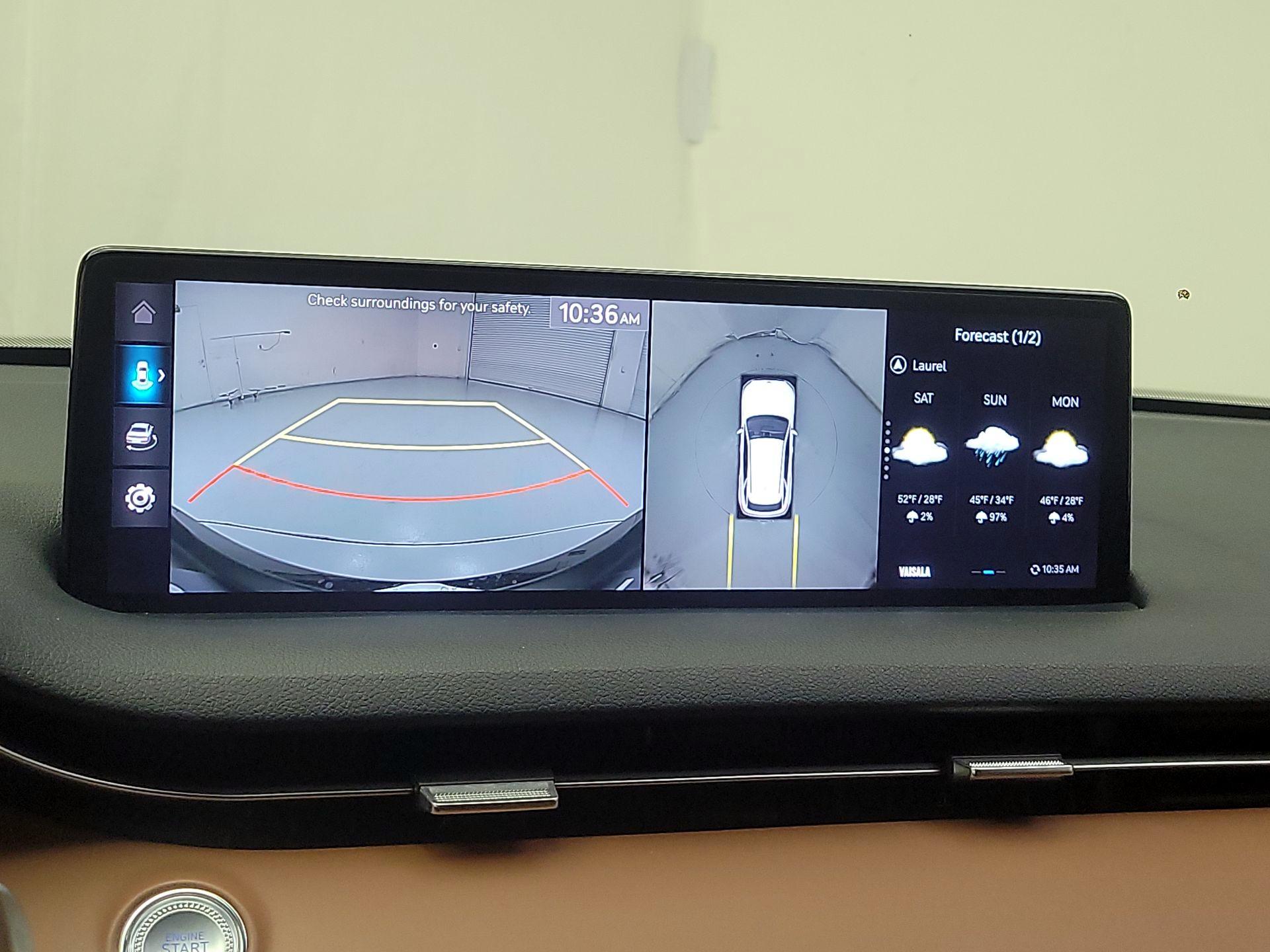 Thumbnail: 2023 Genesis GV70 - 15